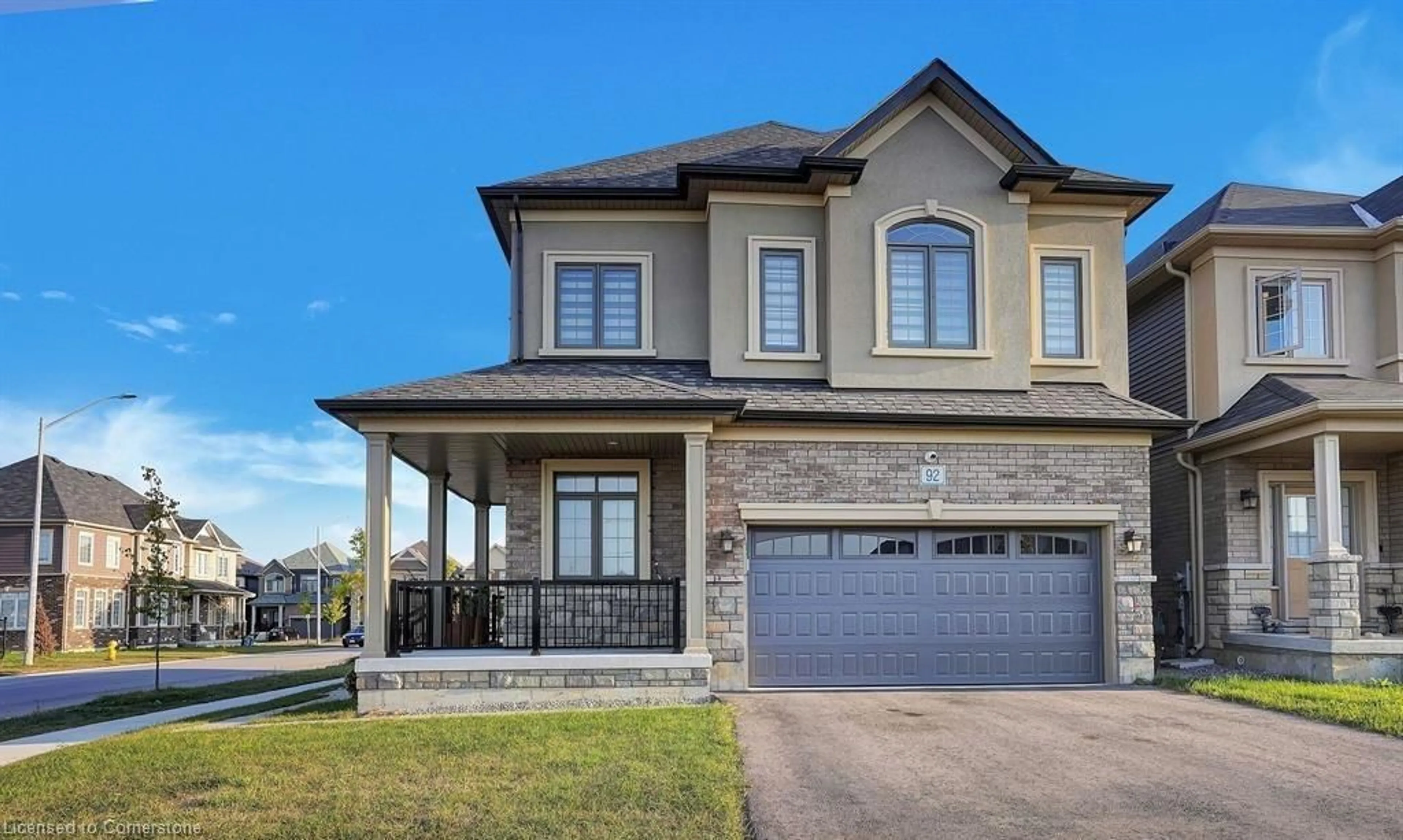 Home with brick exterior material, street for 92 Scenic Ridge Gate, Paris Ontario N3L 3E3
