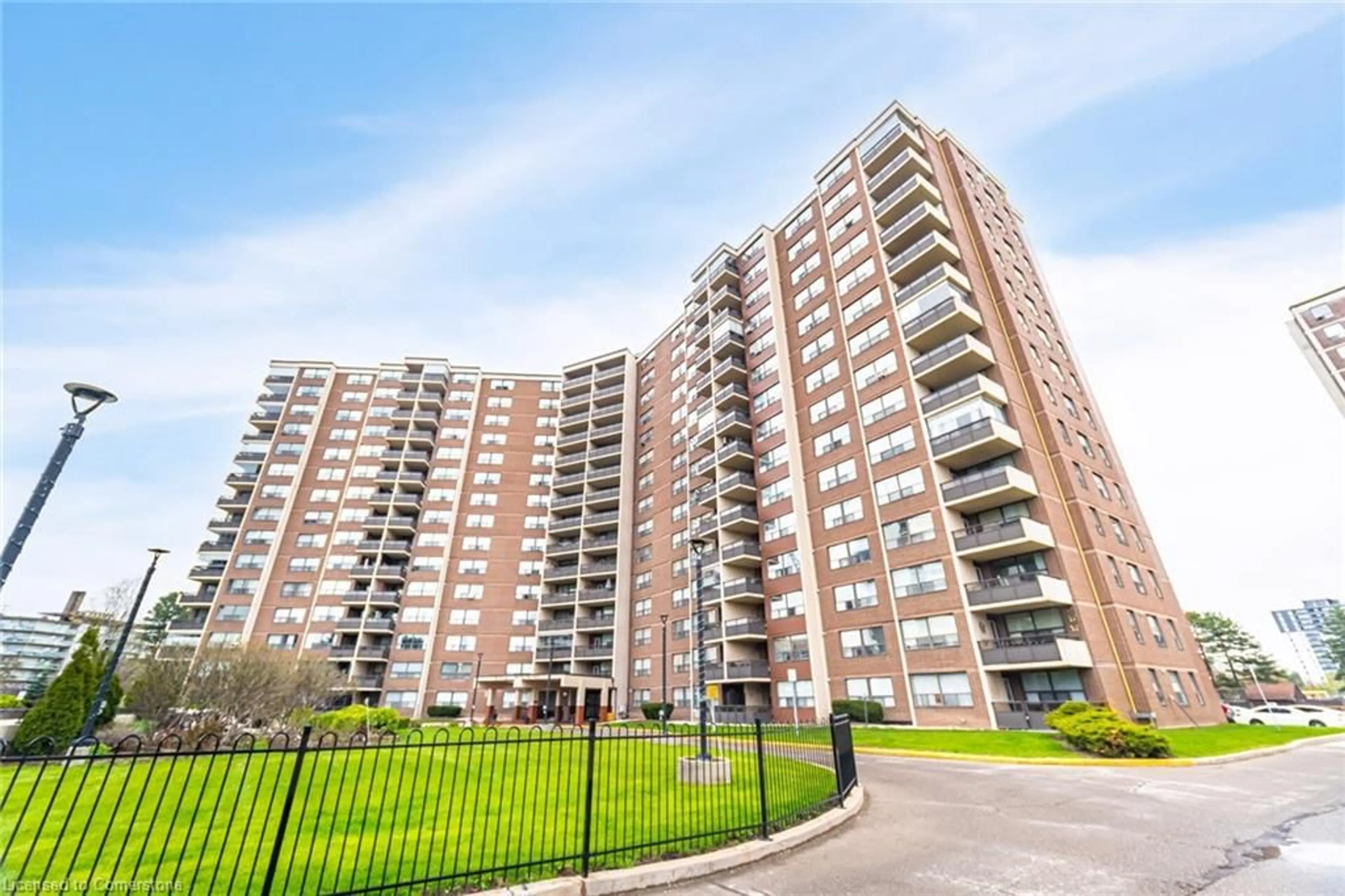 A pic from outside/outdoor area/front of a property/back of a property/a pic from drone, building for 551 The West Mall Rd #1219, Toronto Ontario M9C 1G7
