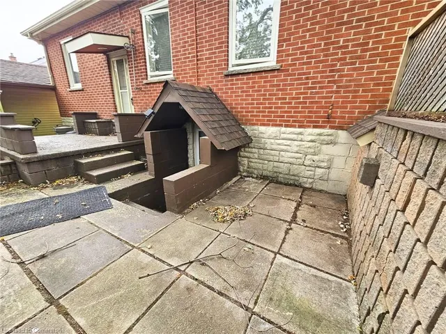 Additional property image - 1306-1308 Leighland Rd