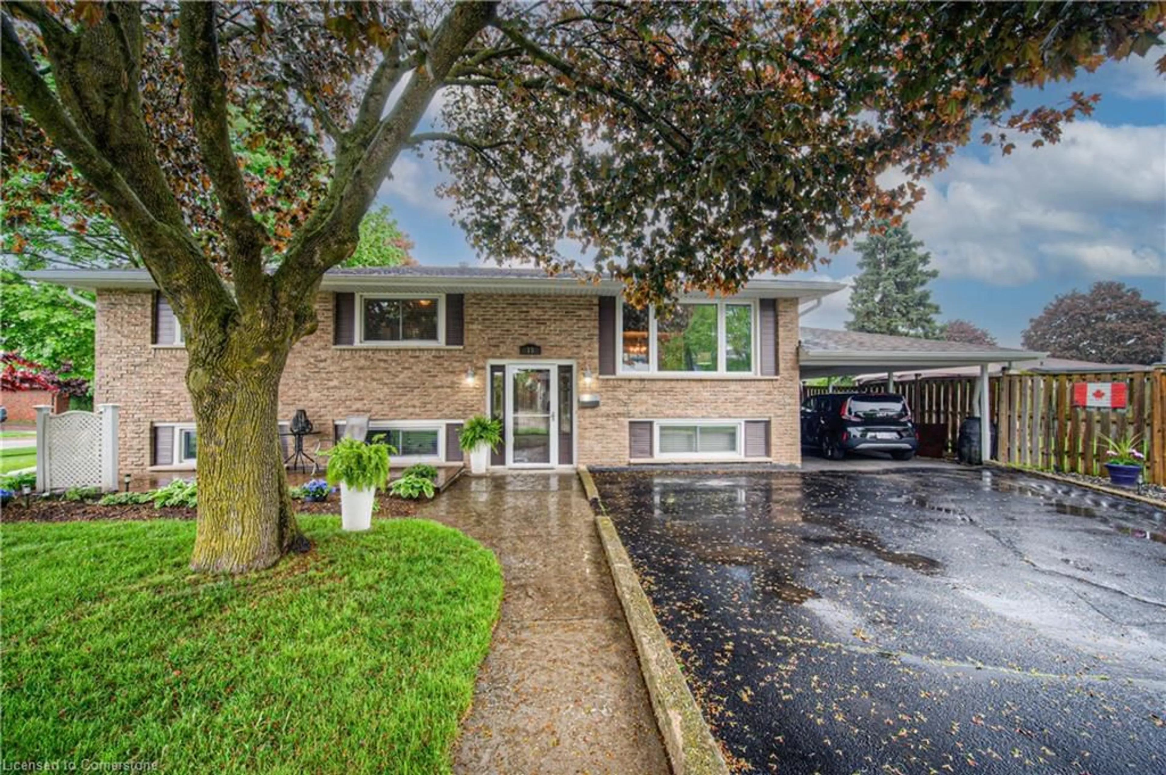 Home with brick exterior material, street for 15 Westbury Cres, Cambridge Ontario N3C 3J5