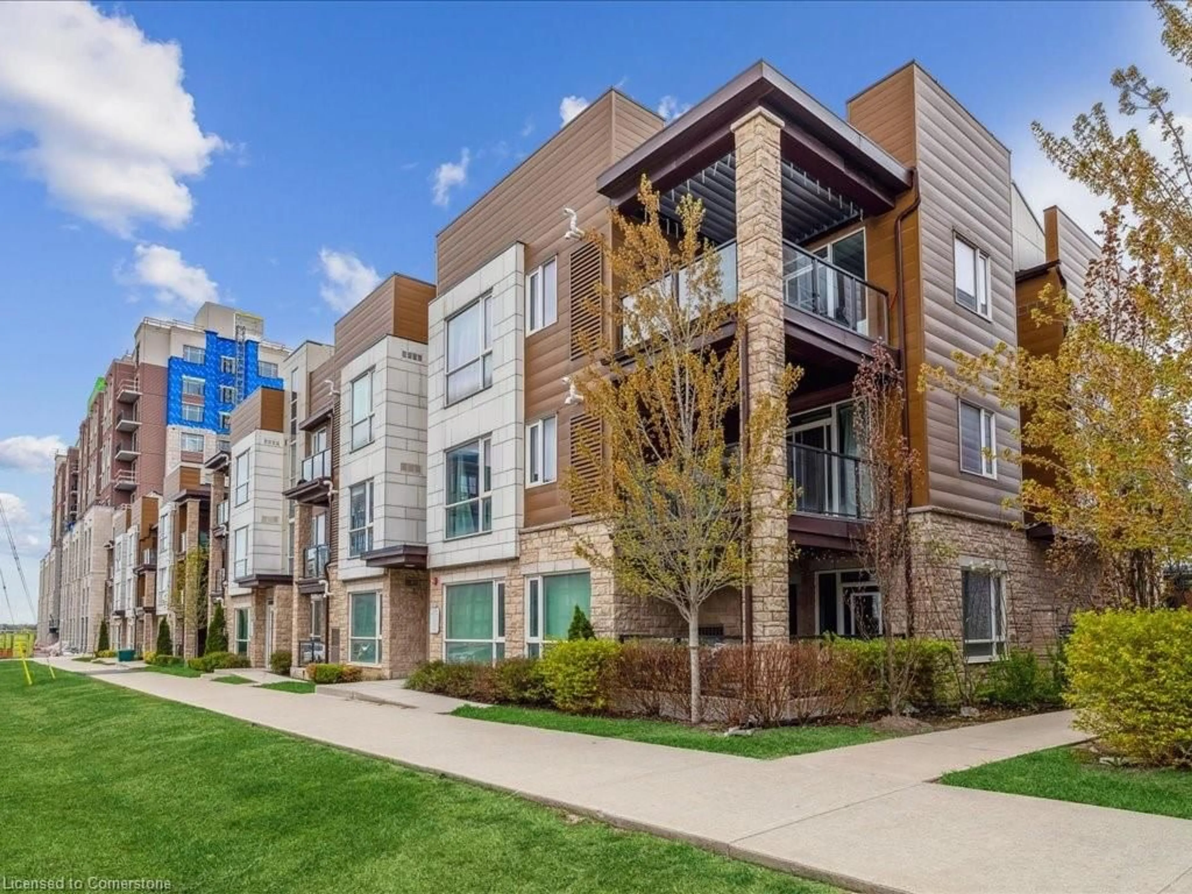 Unknown for 2370 Khalsa Gate #207, Oakville Ontario L6M 1P5