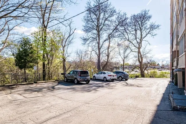 Additional property image - 9 Grant Blvd Unit 601