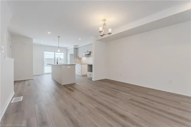 Additional property image - 17 Urbane Blvd Unit I073
