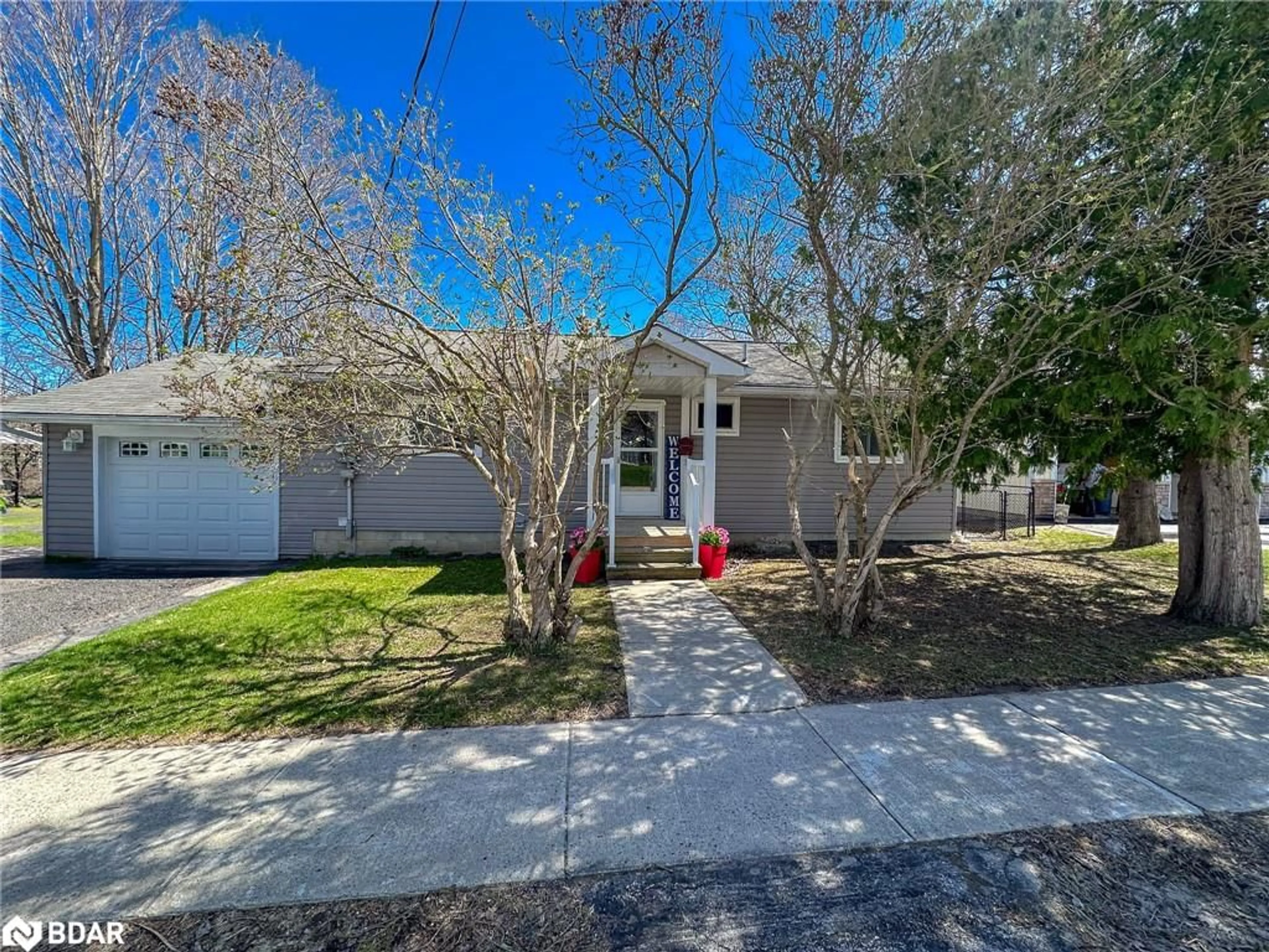 A pic from outside/outdoor area/front of a property/back of a property/a pic from drone, street for 47 North Water Street St, Coboconk Ontario K0M 1K0