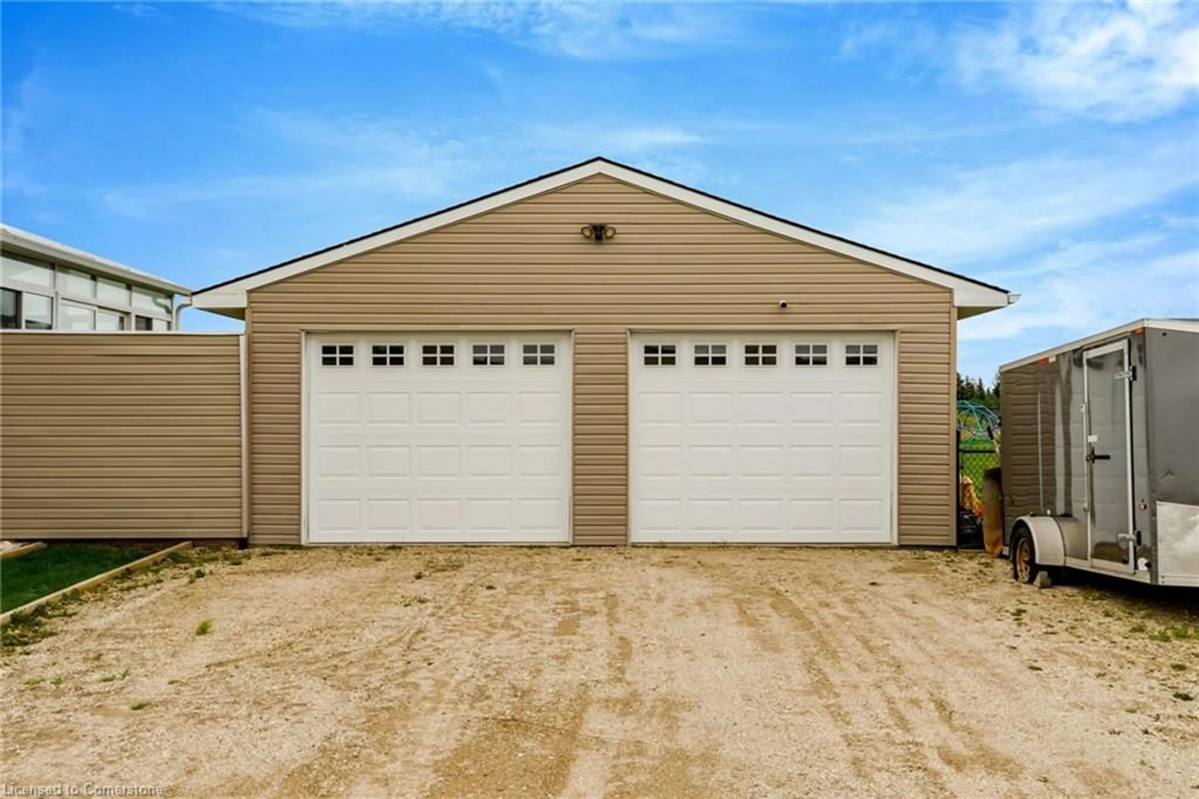 Indoor garage for 1076 Brussels Line, Wroxeter Ontario N0G 2X0