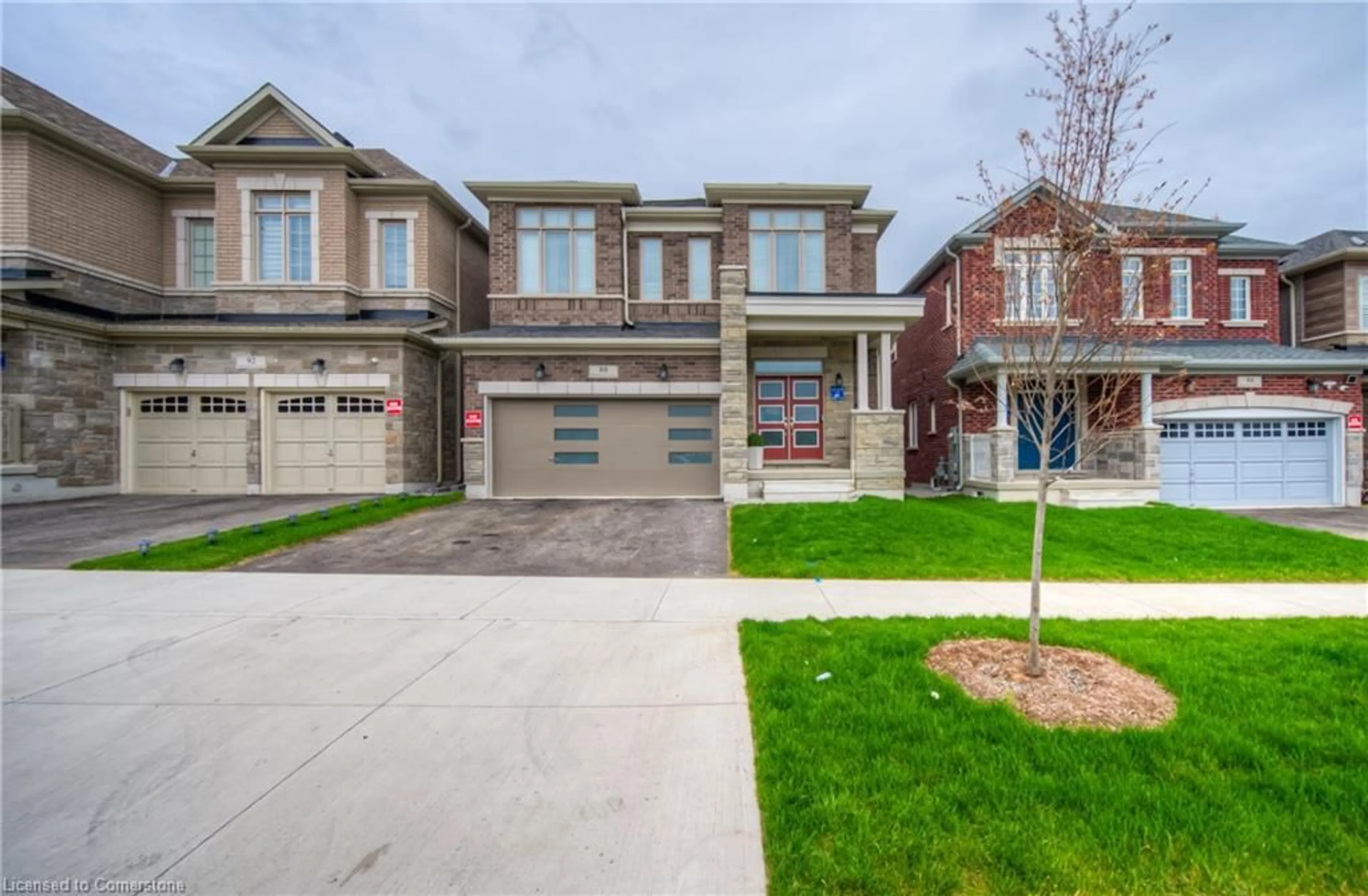 Home with brick exterior material, street for 88 Bloomfield Cres, Cambridge Ontario N1T 0G3
