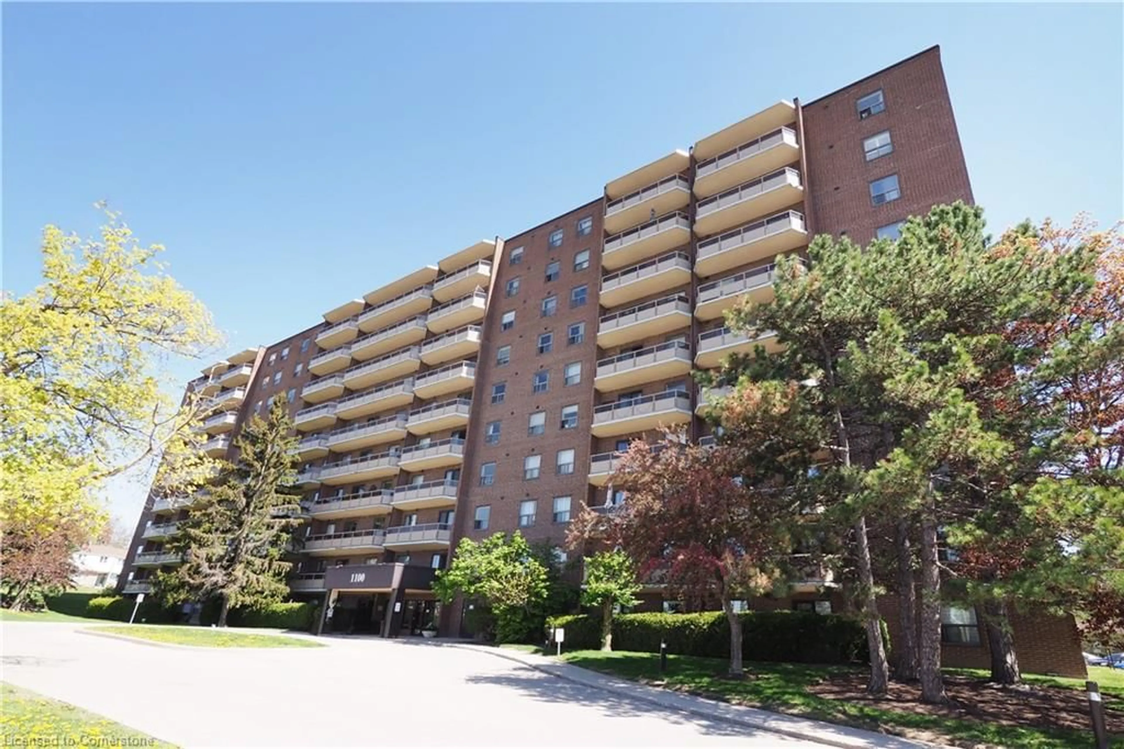 Patio, building for 1100 Courtland Ave #809, Kitchener Ontario N2C 2H9