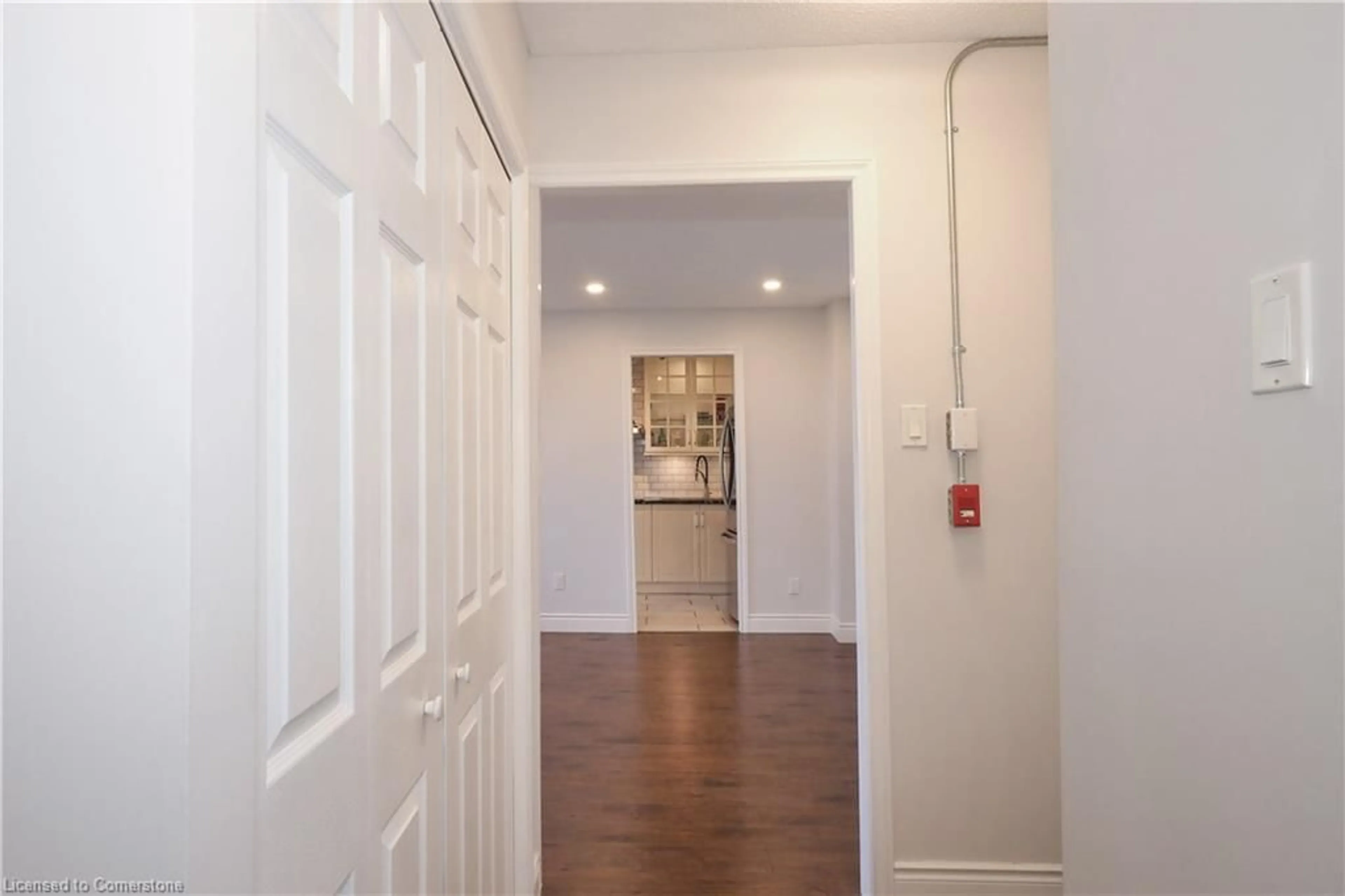 Unknown for 1100 Courtland Ave #809, Kitchener Ontario N2C 2H9