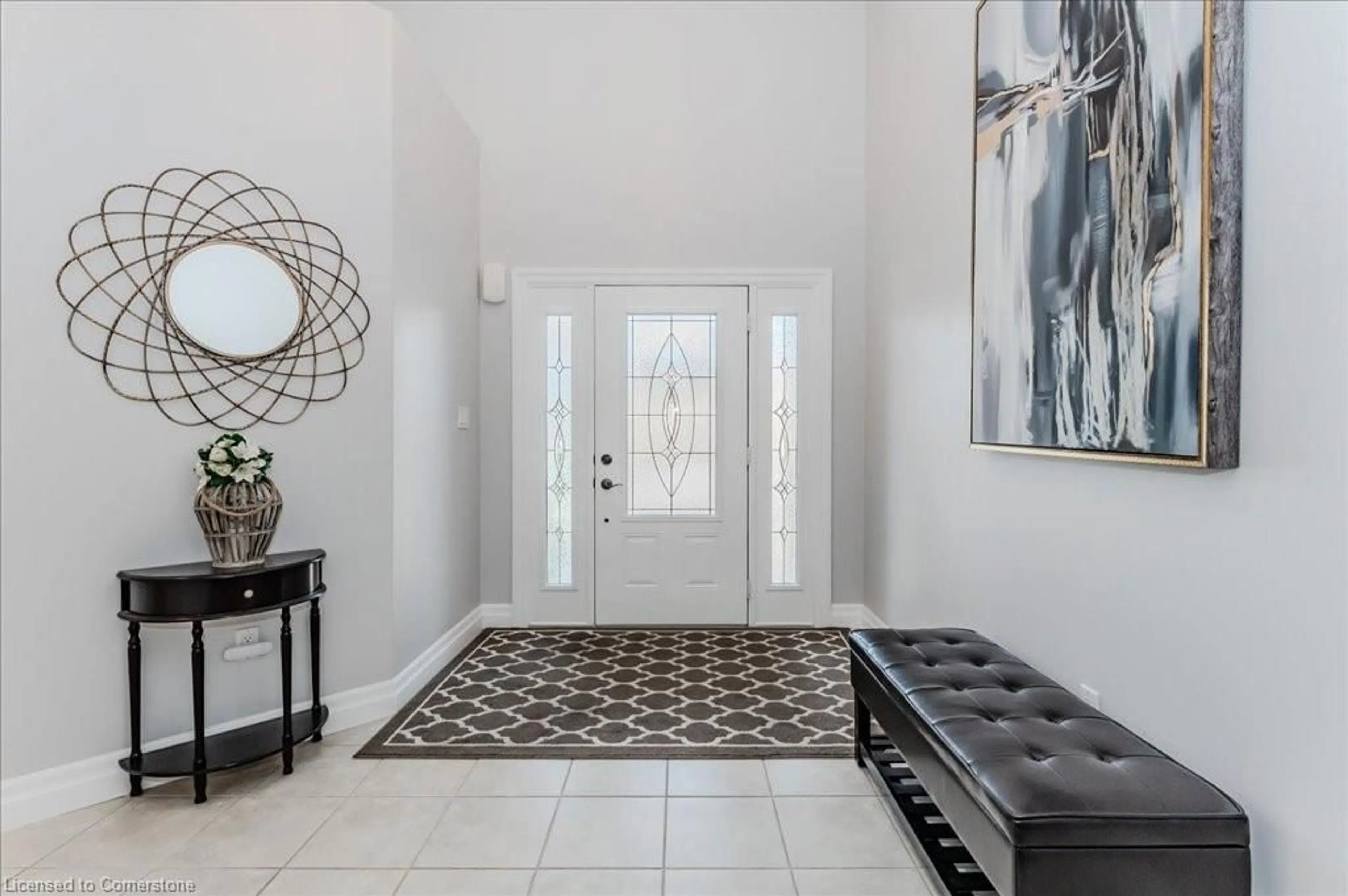 Indoor entryway for 113 Thimbleberry Cross, New Hamburg Ontario N3A 4P4