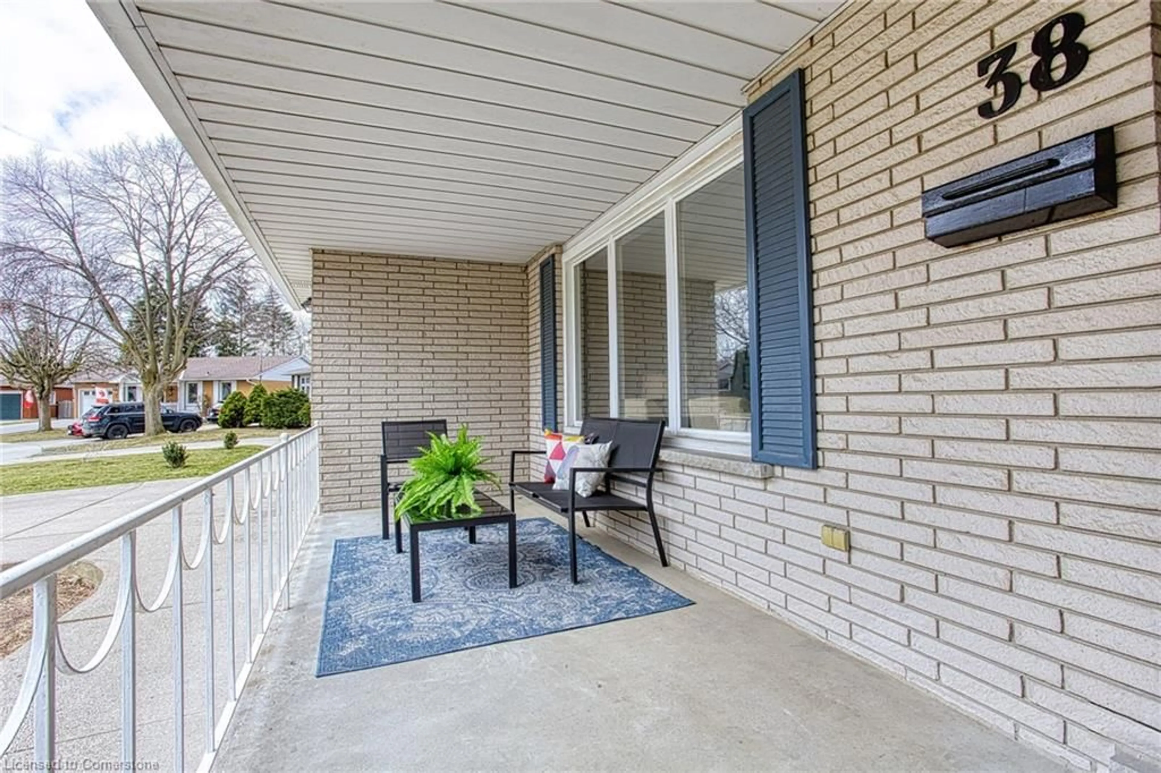 Patio, street for 38 Country Club Dr, Hamilton Ontario L8K 5W2