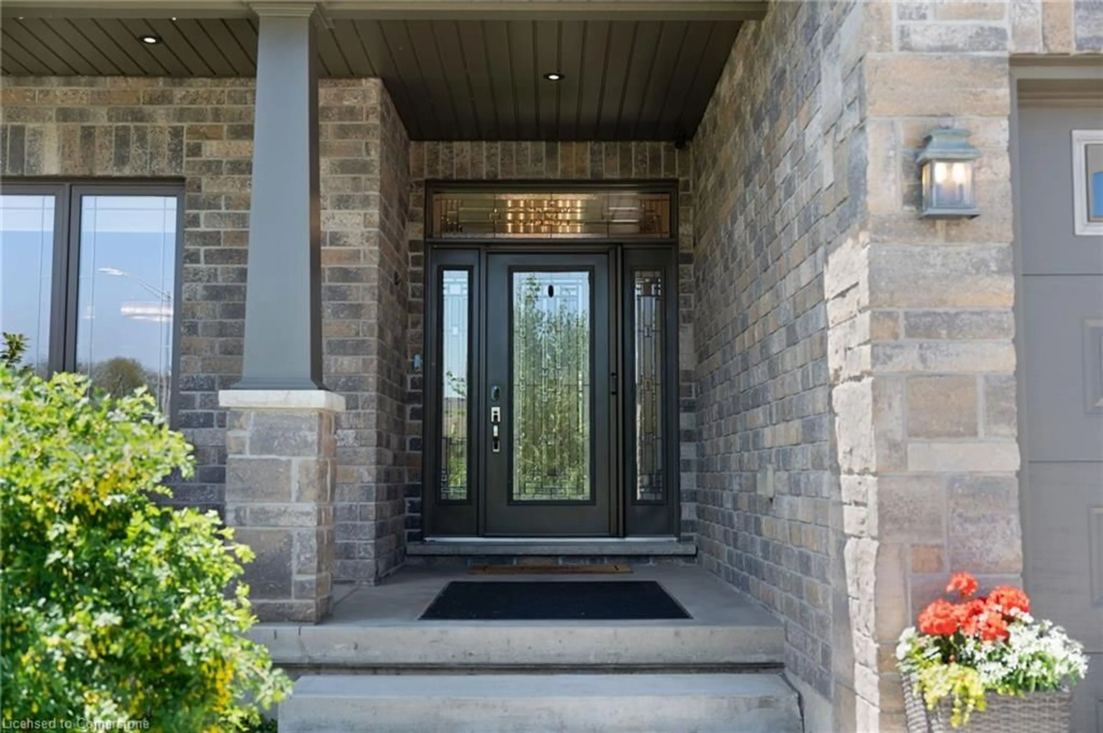 Indoor entryway for 87 Allandale Cres, Simcoe Ontario N3Y 0B4