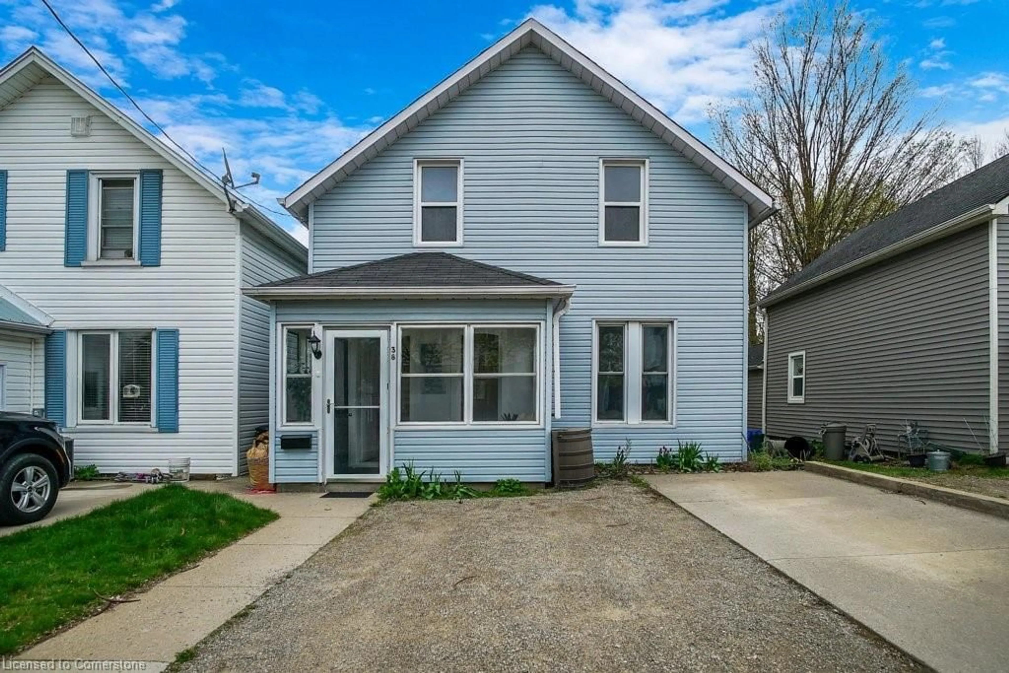 Home with vinyl exterior material, street for 38 Bergey St, Cambridge Ontario N3C 1P6