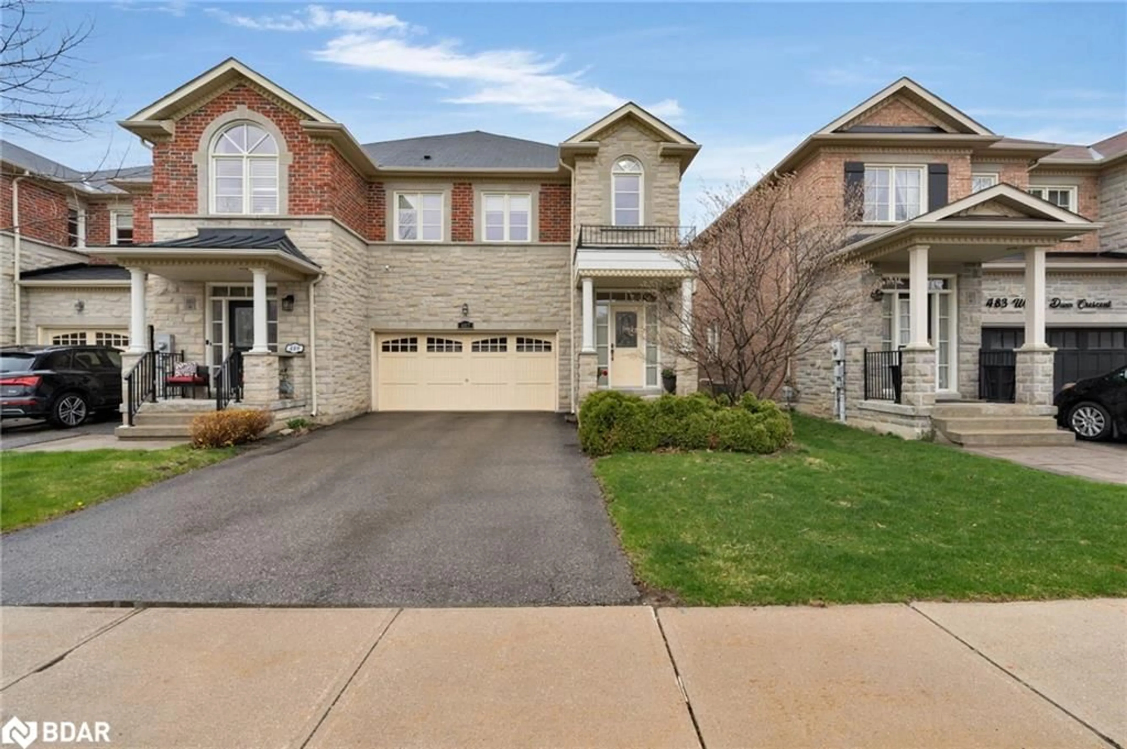 Home with brick exterior material, street for 487 William Dunn Cres, Newmarket Ontario L3X 3L4