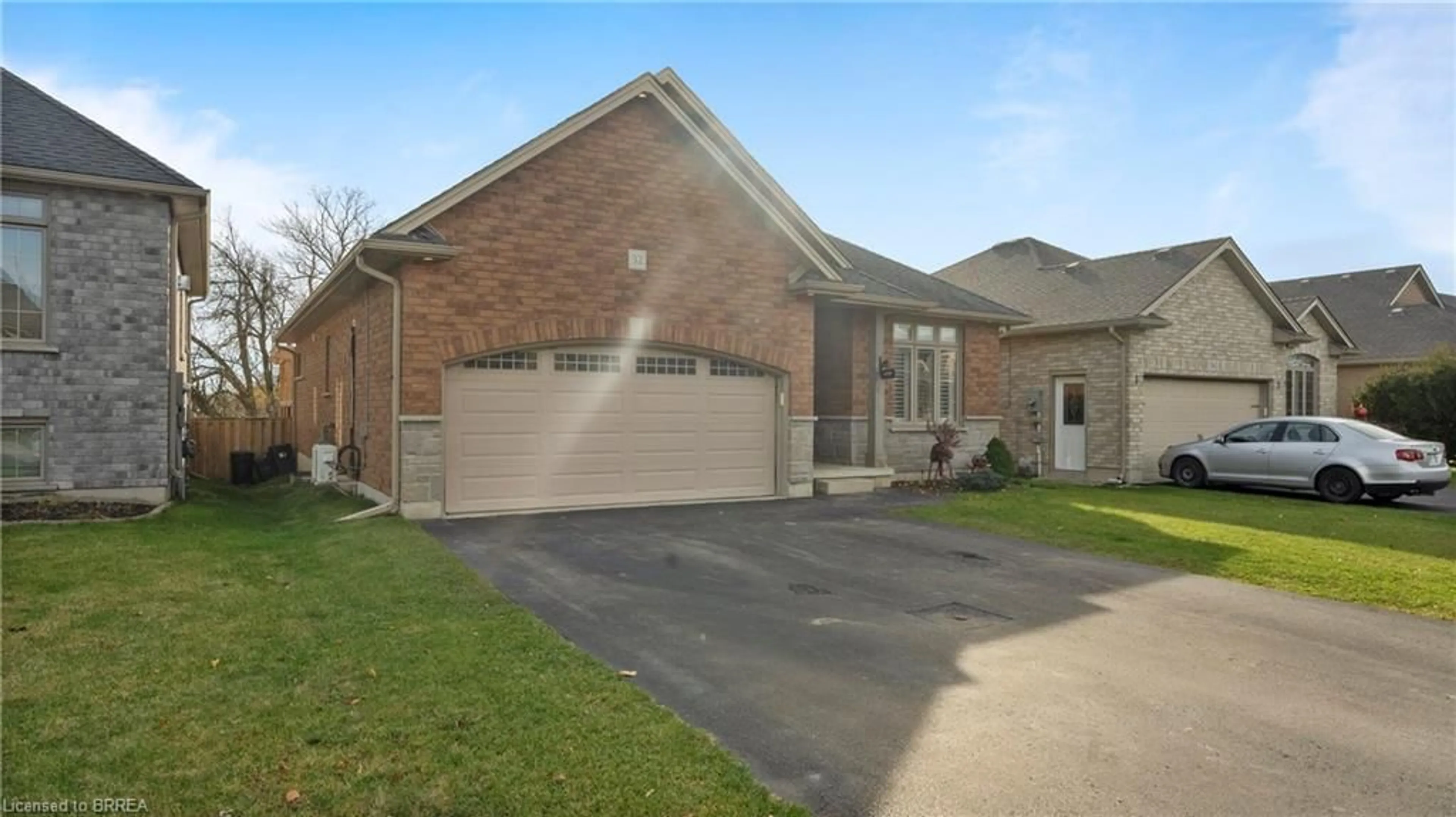 Home with brick exterior material, street for 32 Cottonwood St, Waterford Ontario N0E 1Y0