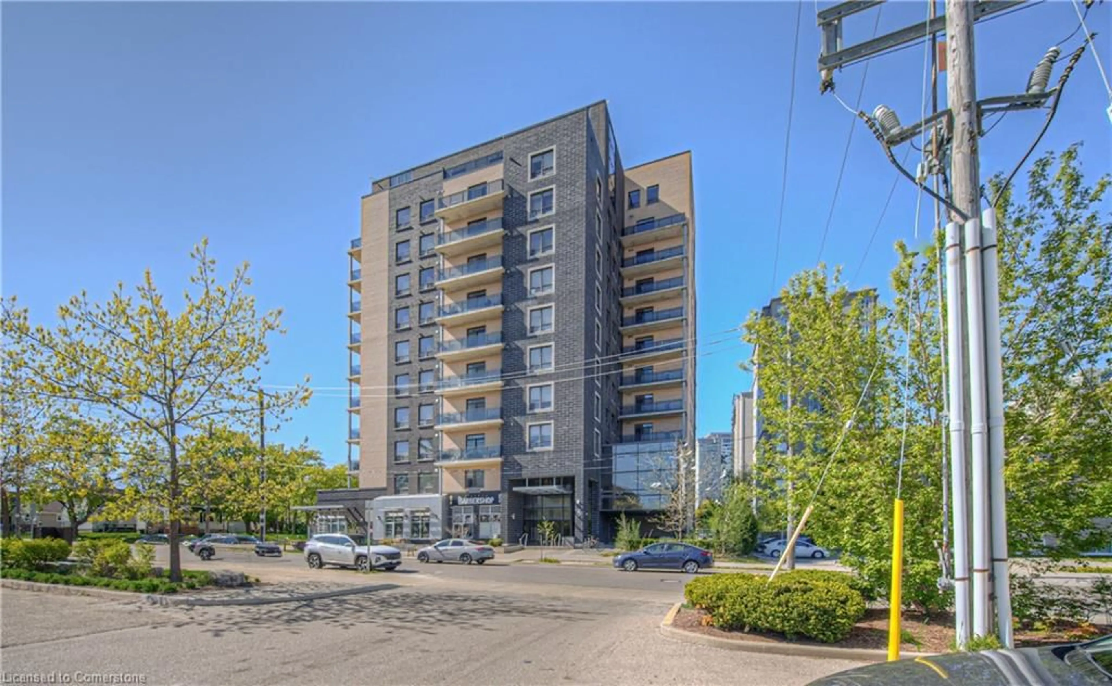 Unknown for 8 Hickory St #302, Waterloo Ontario N2L 3H6