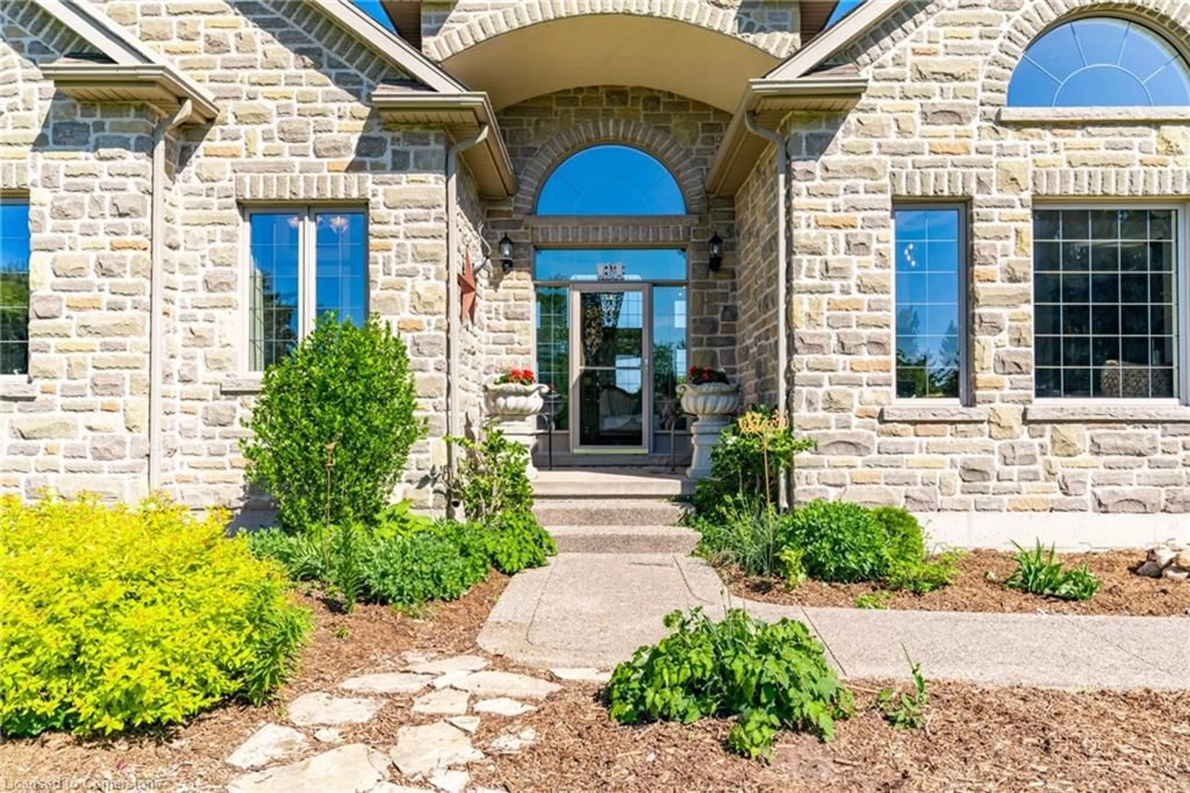 Unknown for 1436 Snyders Rd, Baden Ontario N3A 3L3
