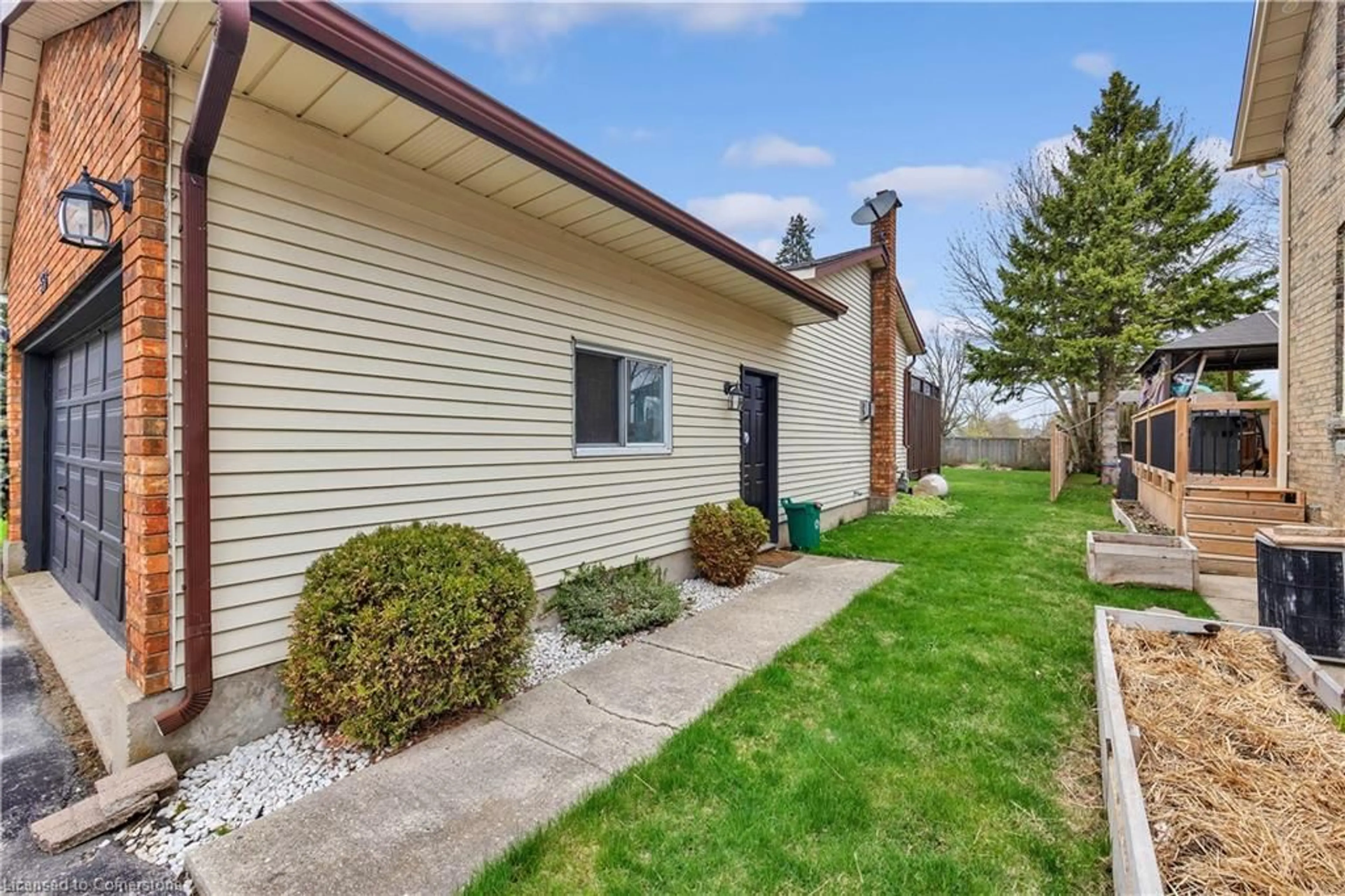 Unknown for 550 Raglan Street St, Palmerston Ontario N0G 2P0