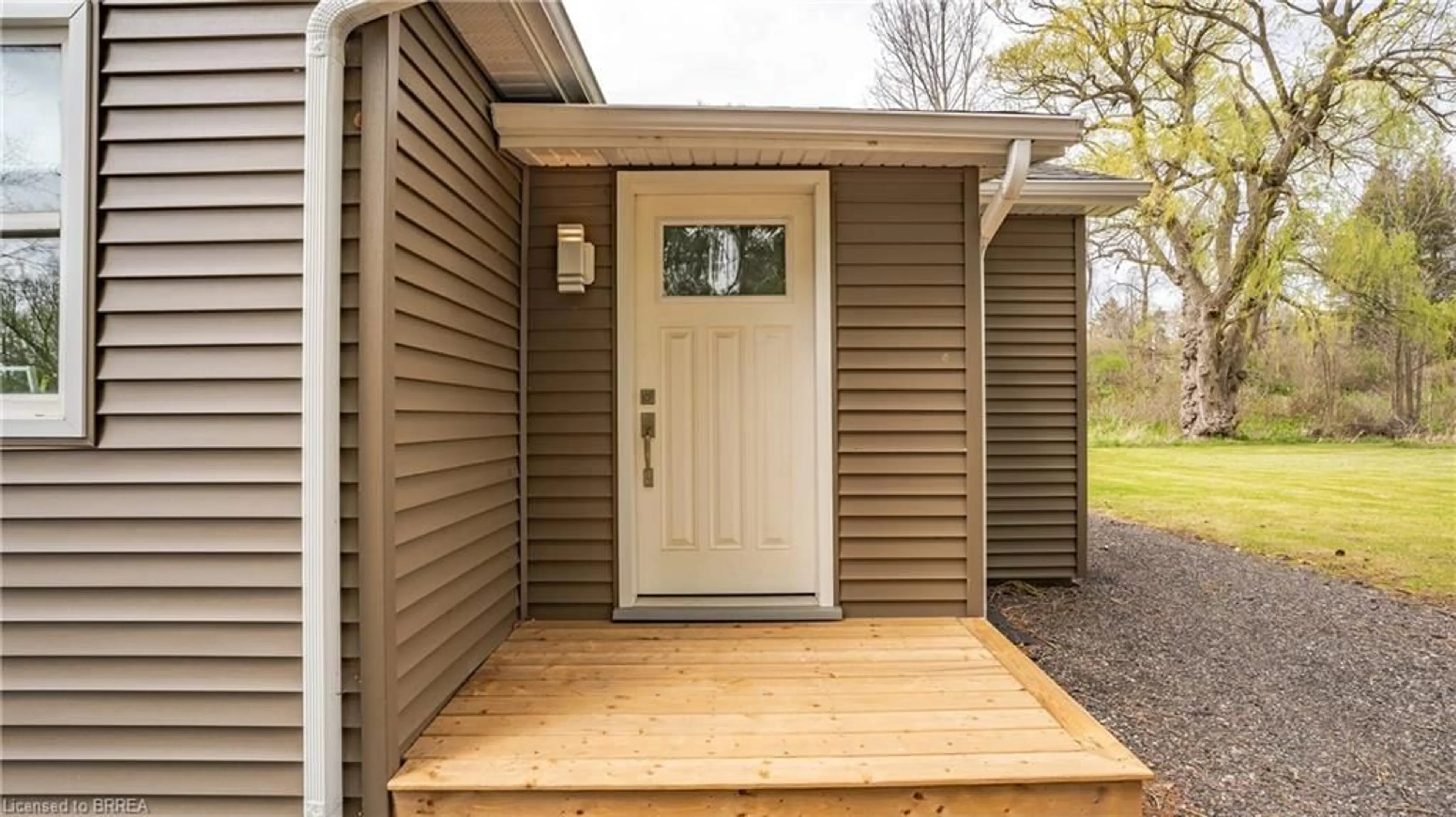 Home with vinyl exterior material, street for 1639 Vittoria Rd, Vittoria Ontario N0E 1W0
