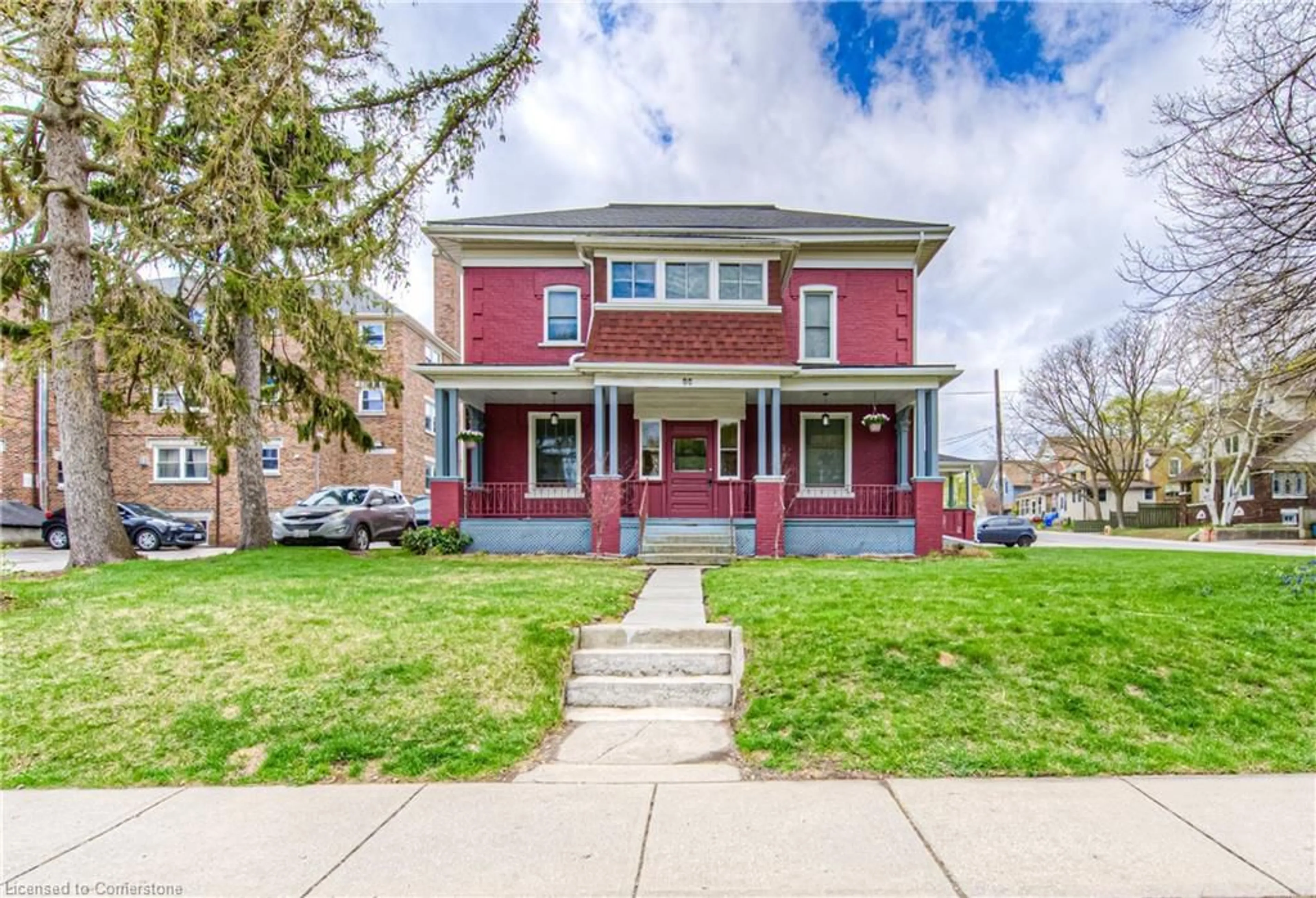 Home with brick exterior material, street for 95 Church St, Kitchener Ontario N2G 2S3