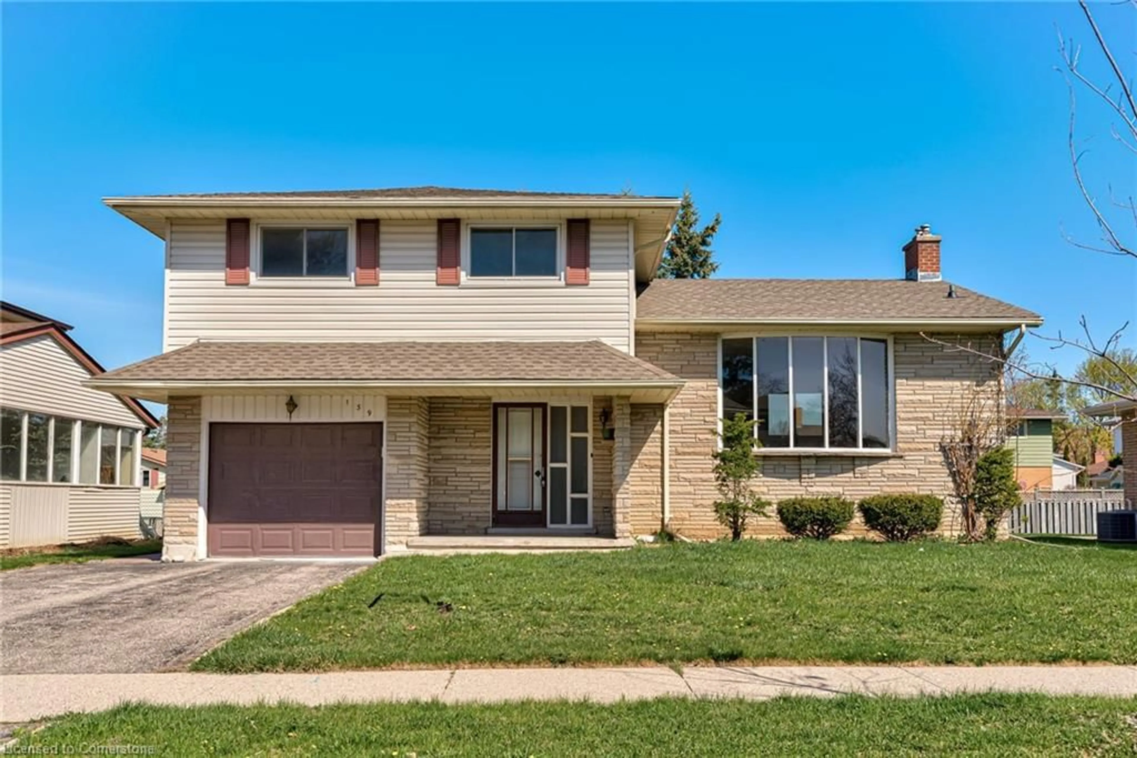 Home with brick exterior material, street for 139 Strathcona Cres, Kitchener Ontario N2B 2W8
