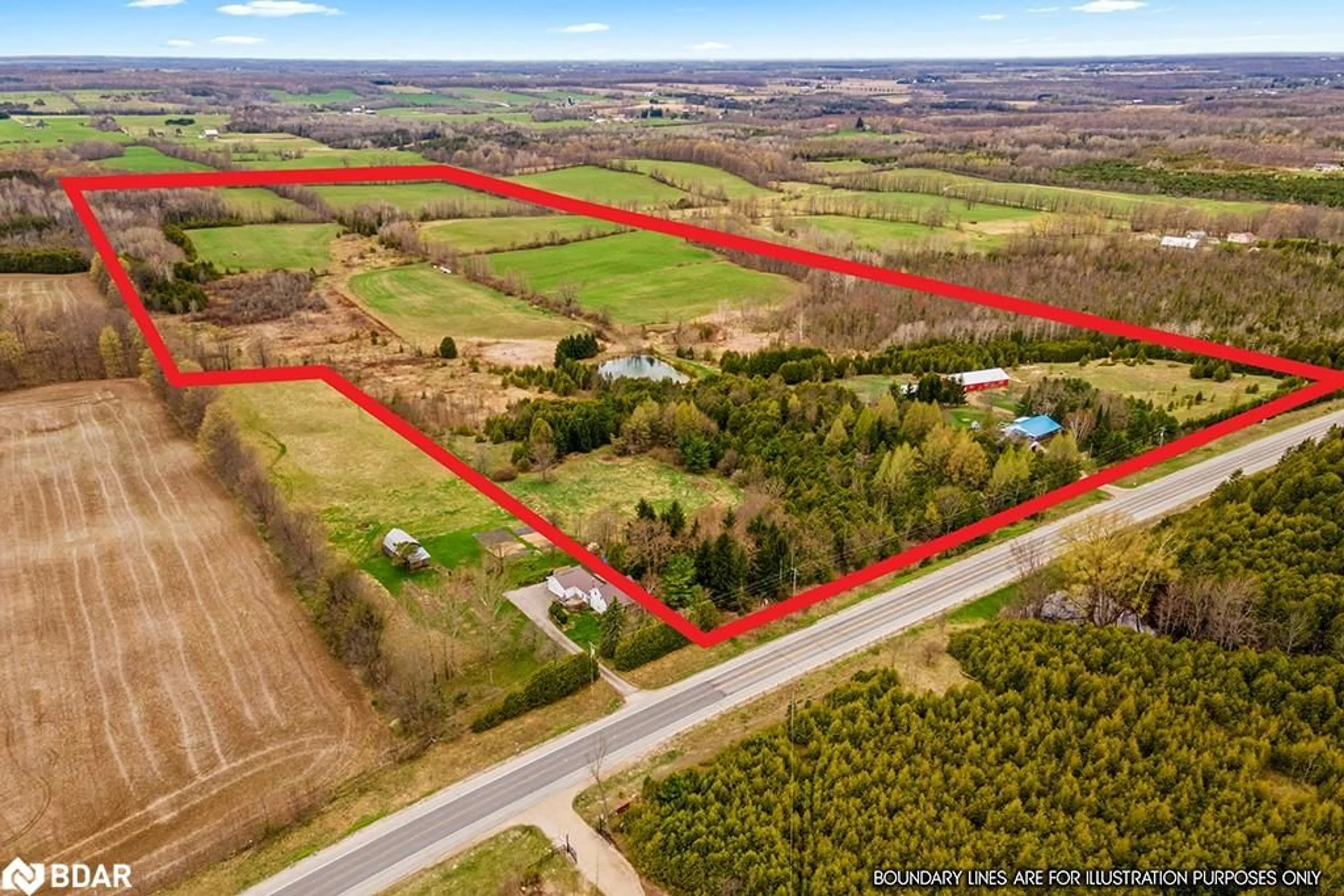 A pic from outside/outdoor area/front of a property/back of a property/a pic from drone, unknown for 316522 Highway 6 Hwy, Chatsworth Ontario N0H 1G0