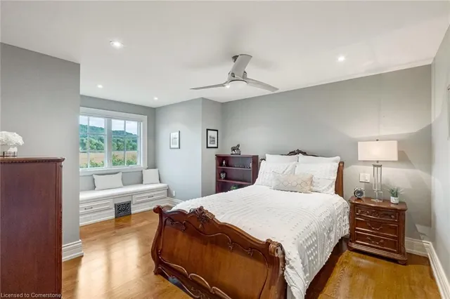 Additional property image - 3160 Britannia Rd