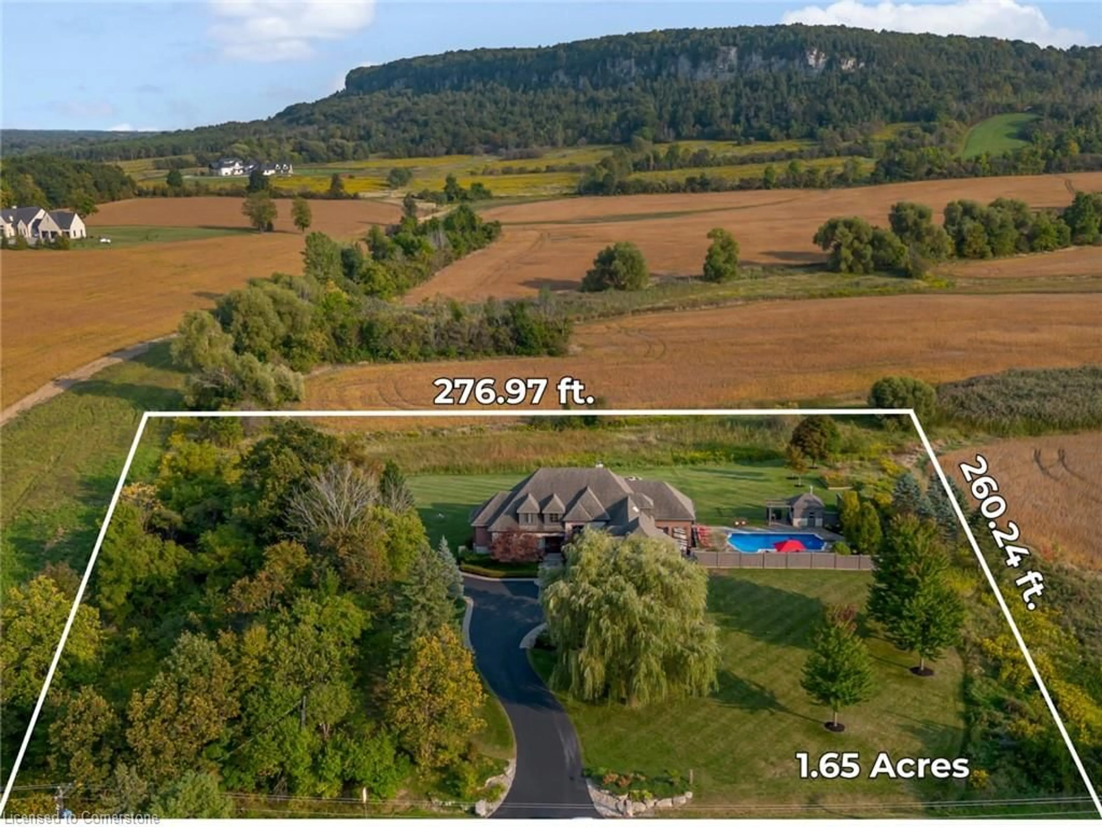A pic from outside/outdoor area/front of a property/back of a property/a pic from drone, water/lake/river/ocean view for 3160 Britannia Rd, Burlington Ontario L7M 0S1