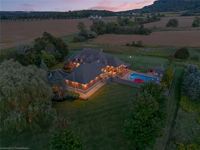 Additional property image - 3160 Britannia Rd