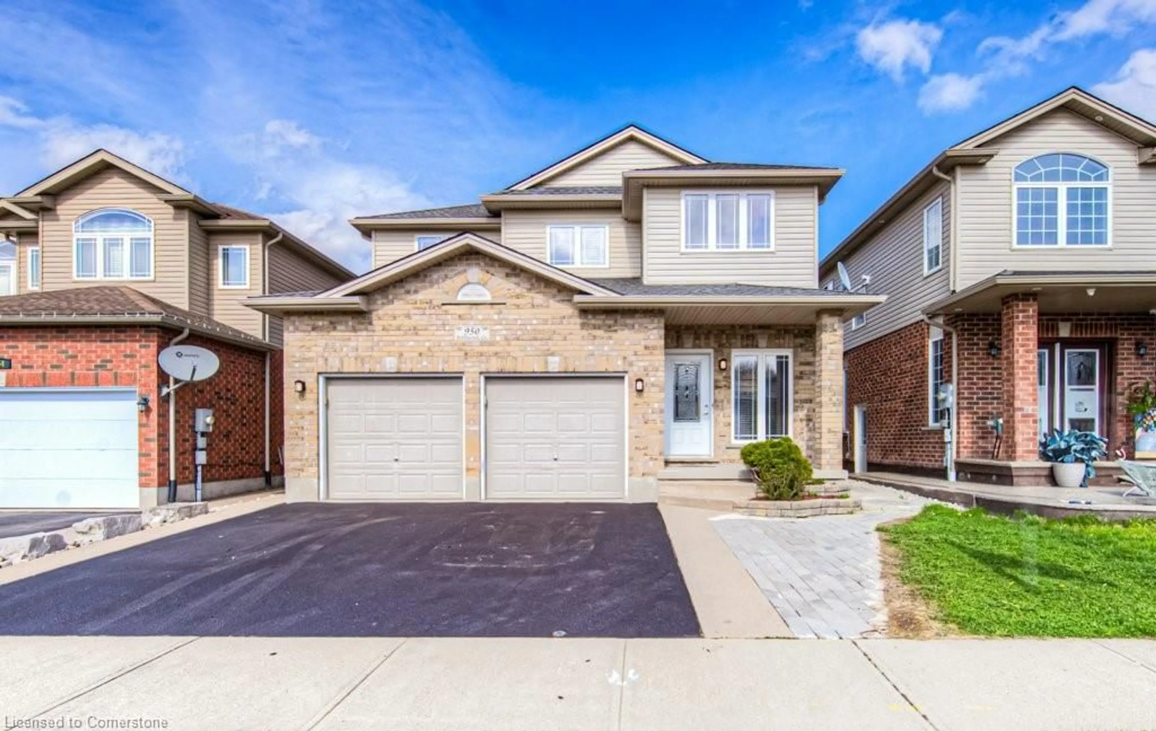 Home with brick exterior material, street for 950 Pebblecreek Crt, Kitchener Ontario N2A 0C5