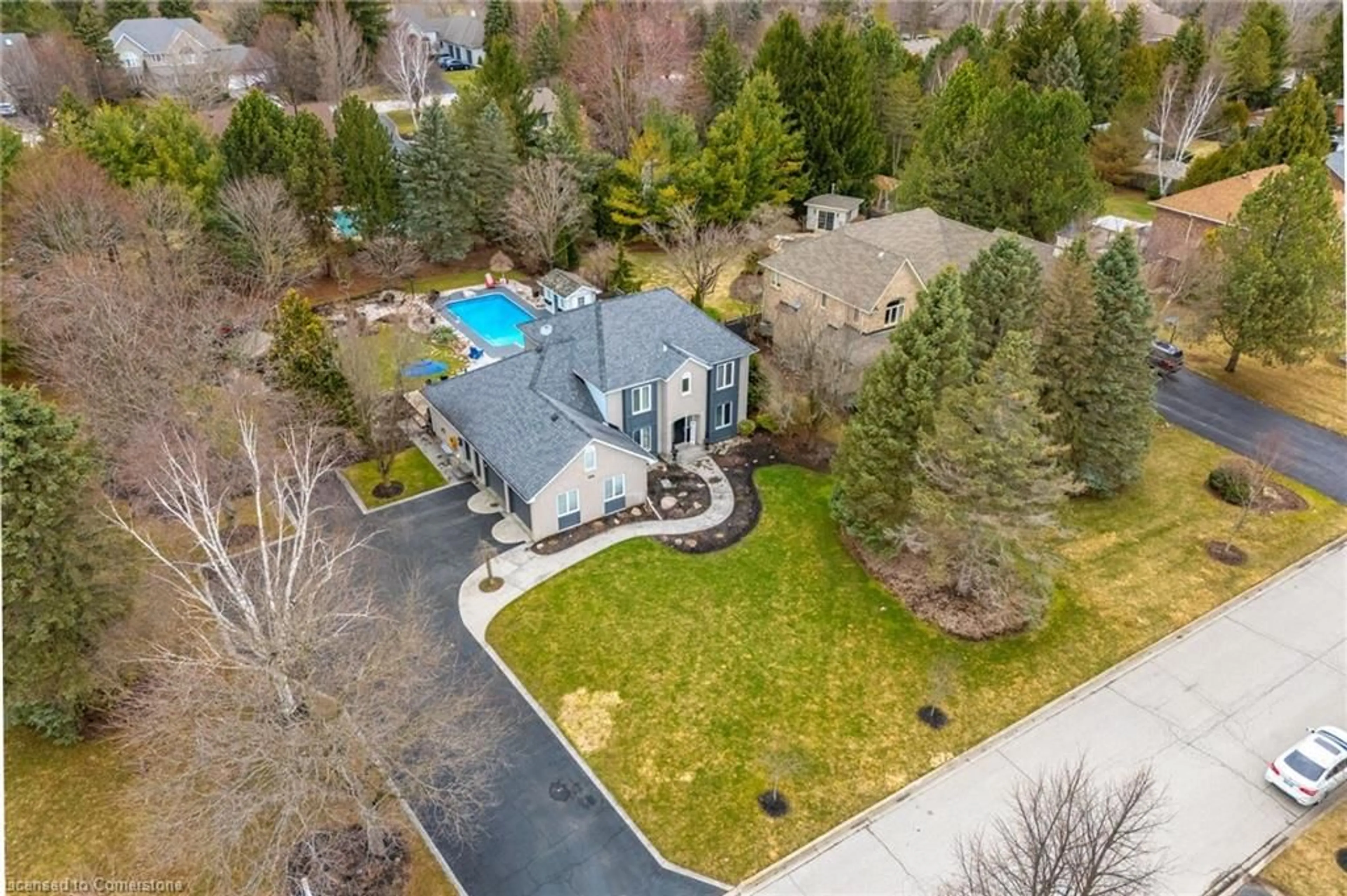 A pic from outside/outdoor area/front of a property/back of a property/a pic from drone, street for 27 Gladiola Dr, Carlisle Ontario L0R 1H1