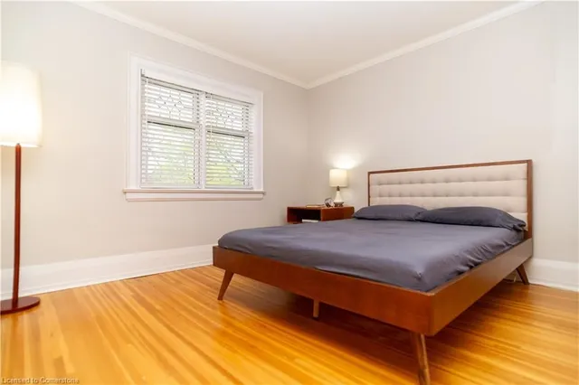 Additional property image - 136 Humbercrest Blvd