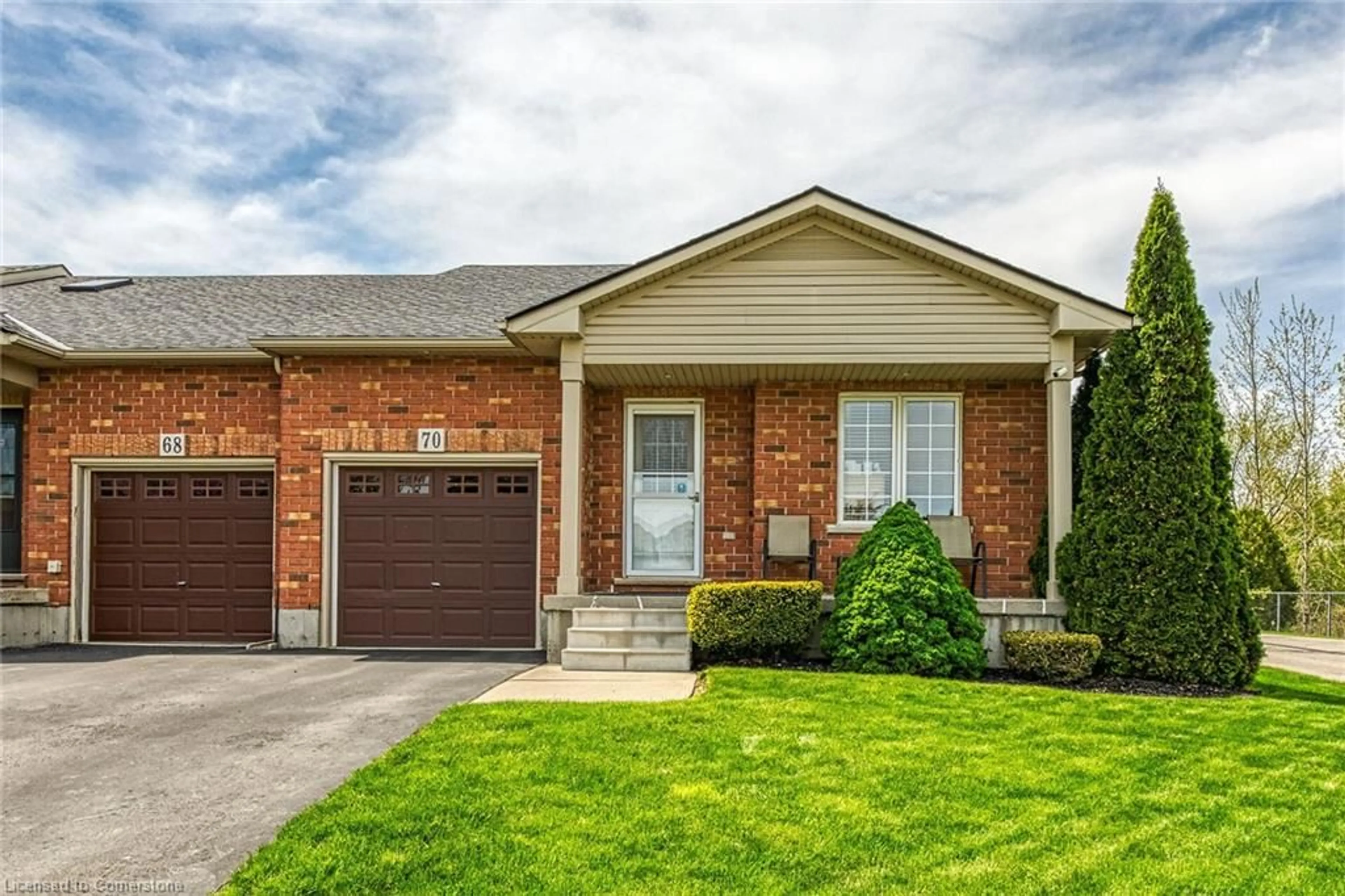 Home with brick exterior material, street for 70 Garden Ave, Brantford Ontario N3S 0A1