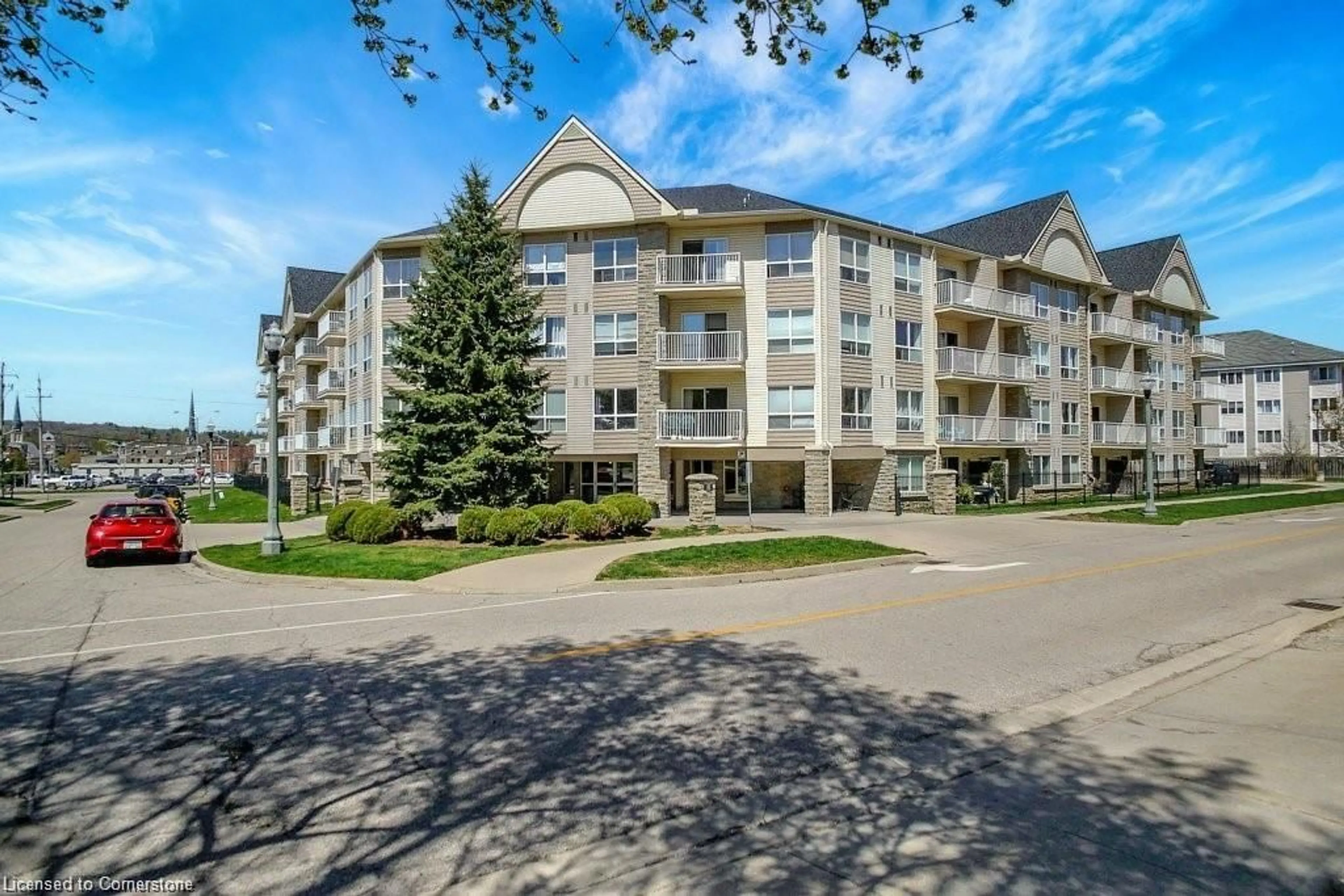 Unknown for 8 Harris St #203, Cambridge Ontario N1R 8R1