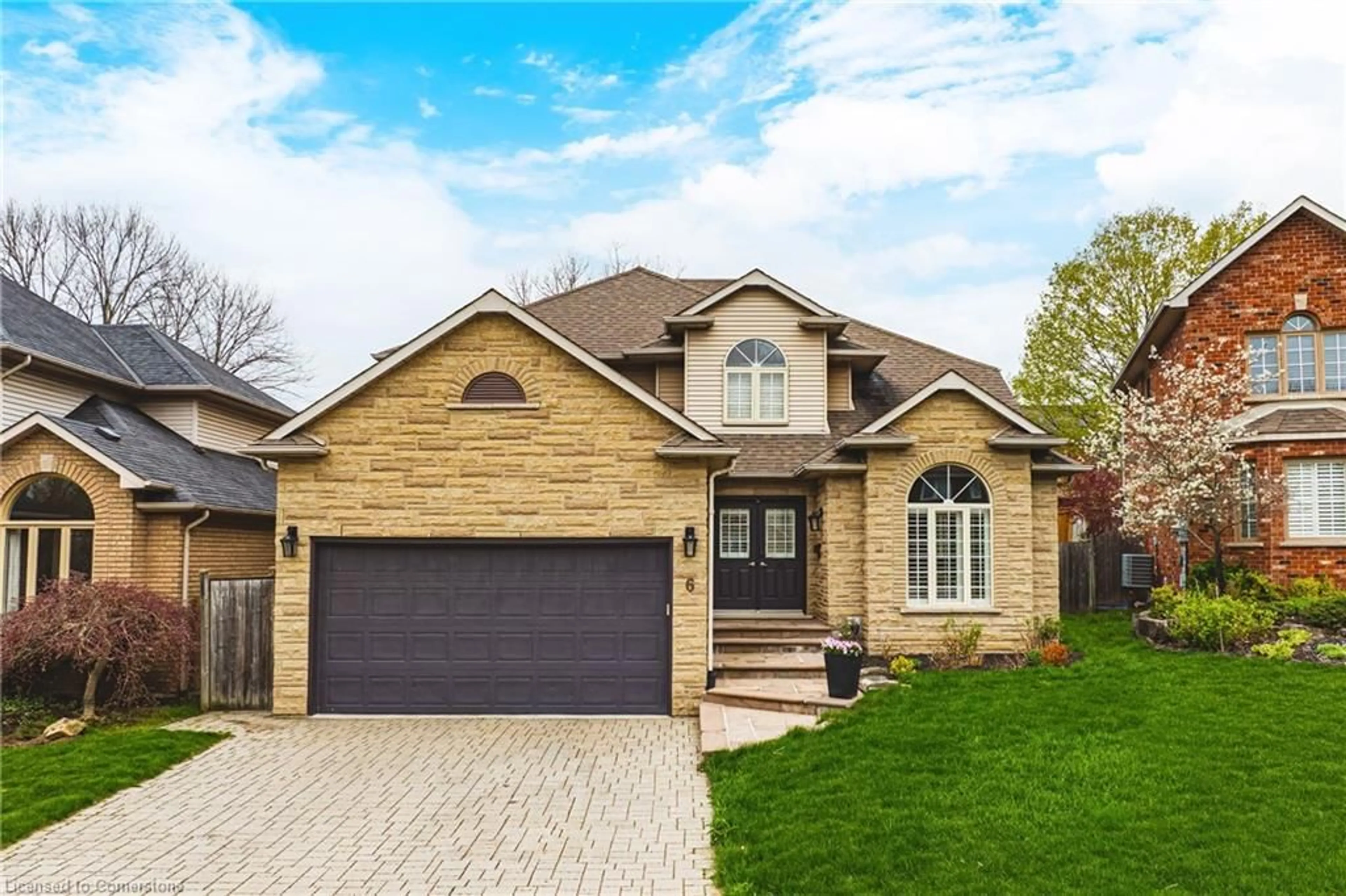 Home with brick exterior material, street for 6 Windmill Pl, Dundas Ontario L9M 6V9