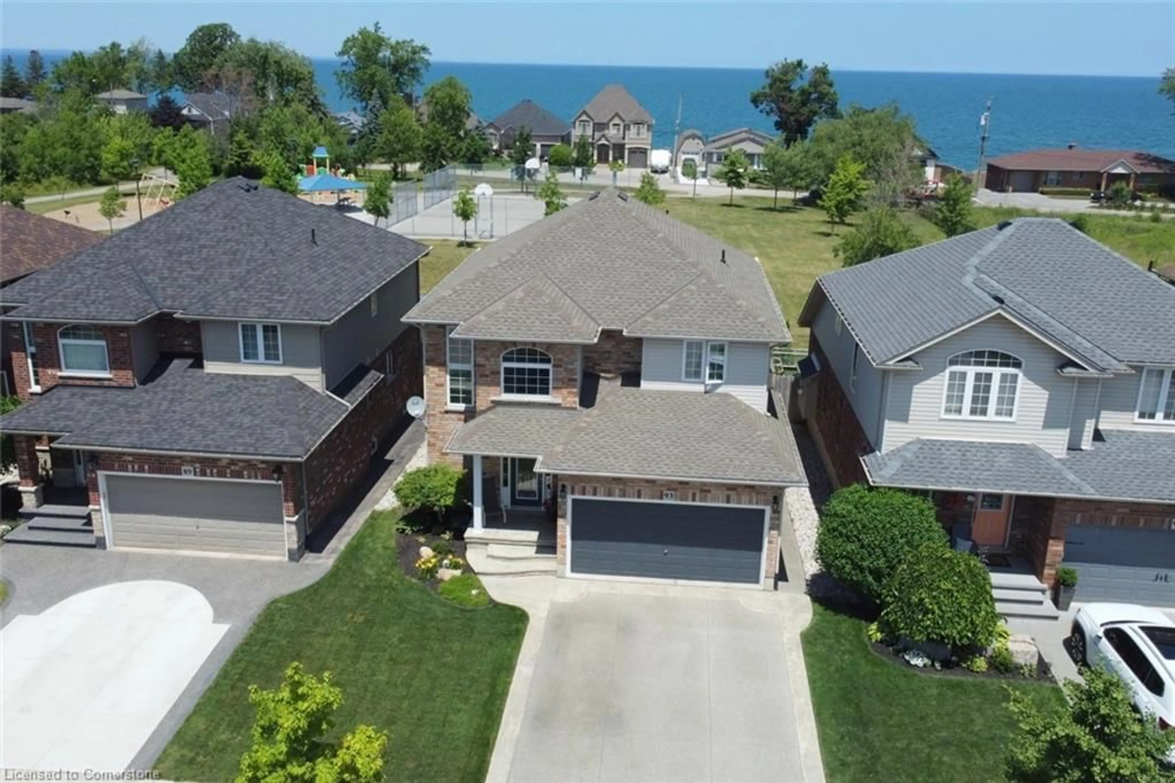 A pic from outside/outdoor area/front of a property/back of a property/a pic from drone, water/lake/river/ocean view for 93 Whitefish Cres, Stoney Creek Ontario L8E 0A6