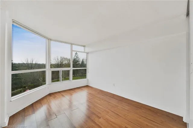 Additional property image - 1 Rowntree Rd Unit 215