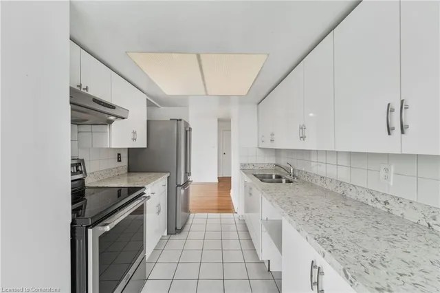 Additional property image - 1 Rowntree Rd Unit 215