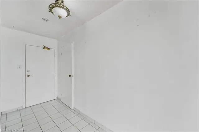 Additional property image - 1 Rowntree Rd Unit 215