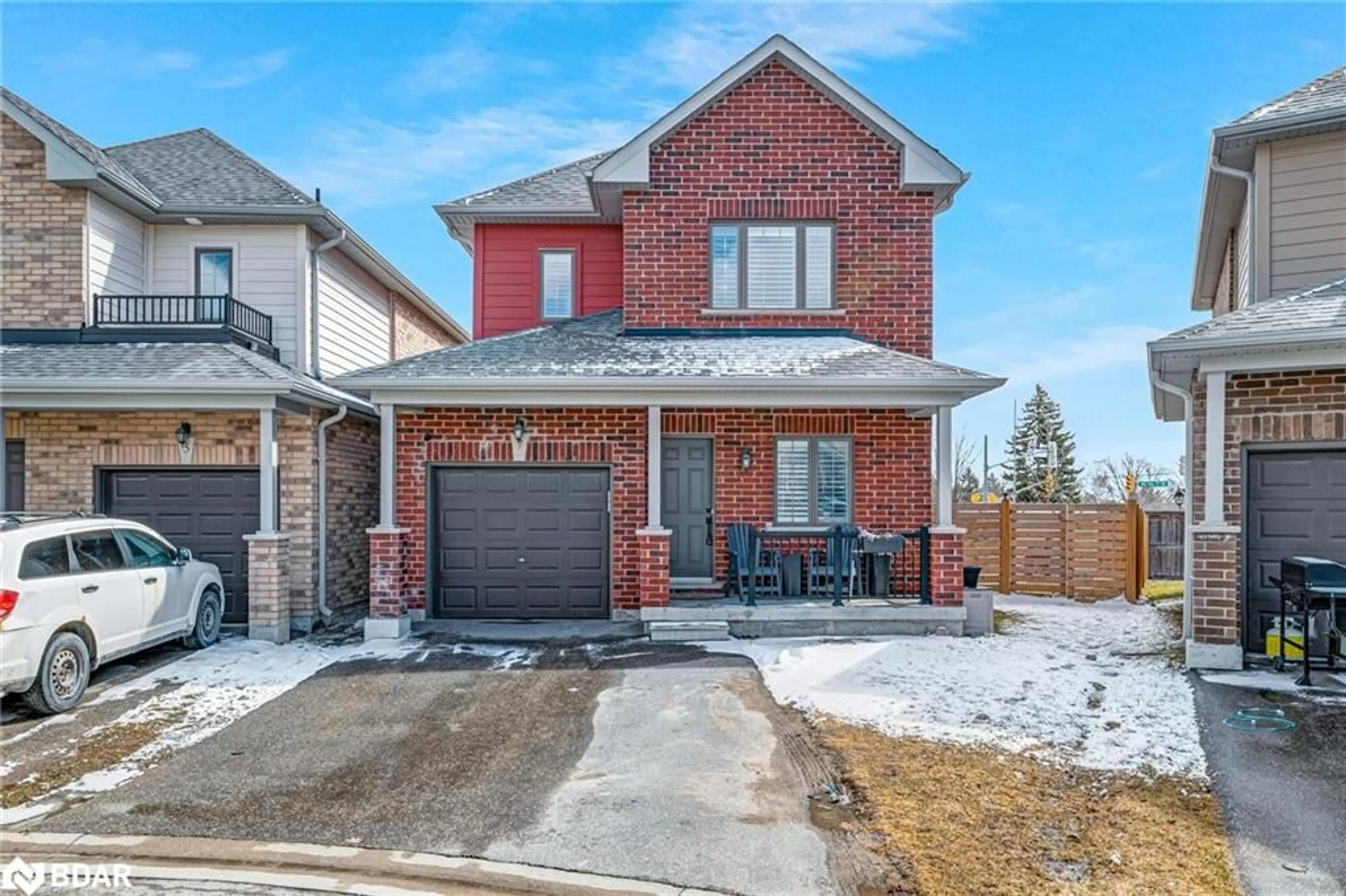 Home with brick exterior material, street for 7 Bedford Estates Cres, Barrie Ontario L4N 9K5