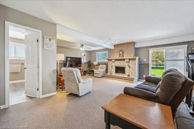 Additional property image - 11 Stonehenge Pl