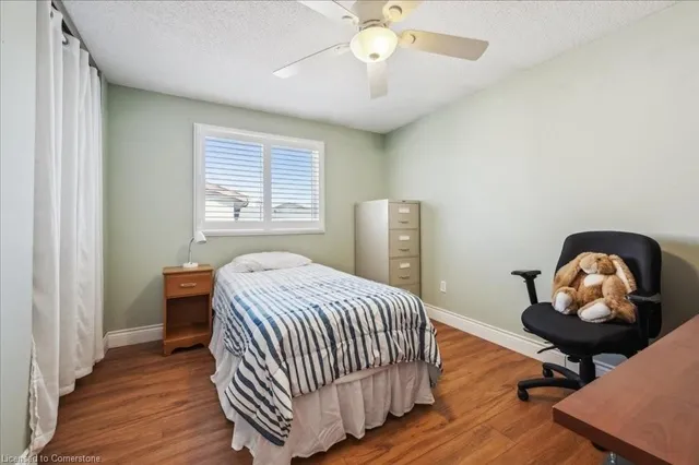 Additional property image - 11 Stonehenge Pl