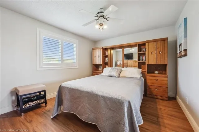 Additional property image - 11 Stonehenge Pl