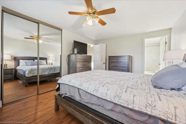 Additional property image - 11 Stonehenge Pl