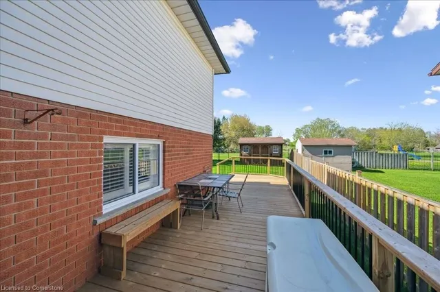 Additional property image - 11 Stonehenge Pl
