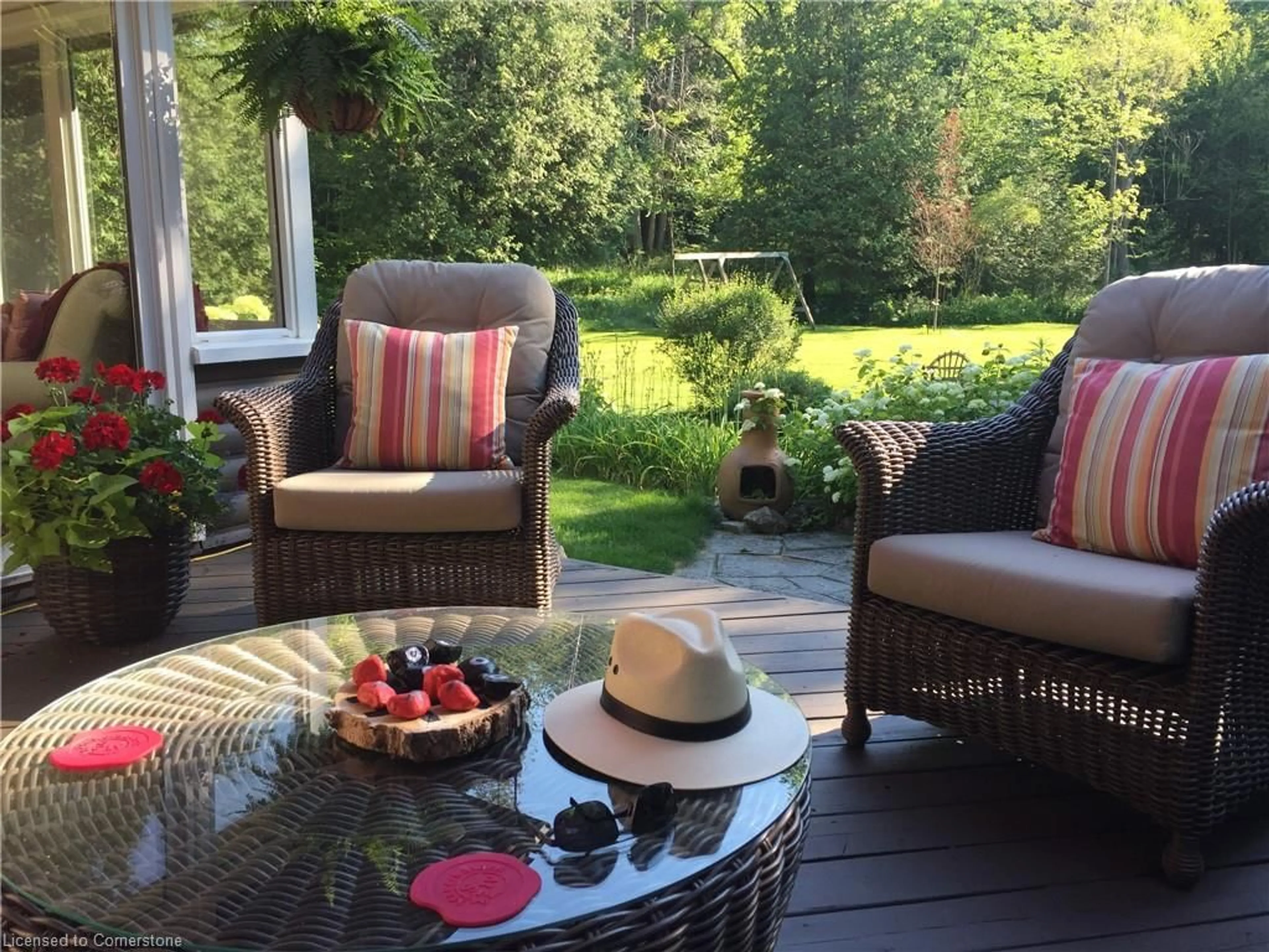 Patio, water/lake/river/ocean view for 6116 Cedar Grove, Burlington Ontario L7P 0N1