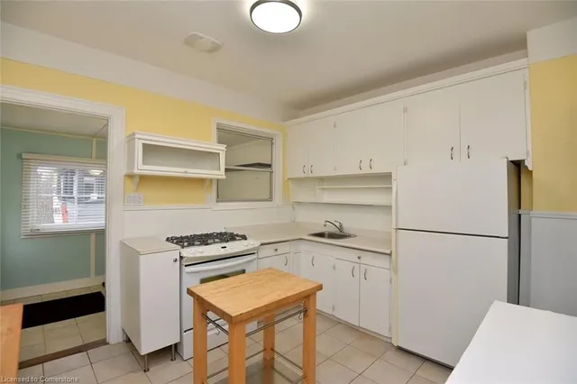 Additional property image - 17 Market St