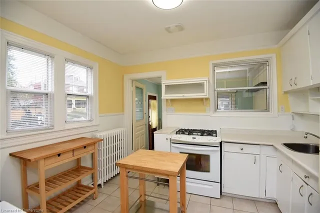 Additional property image - 17 Market St