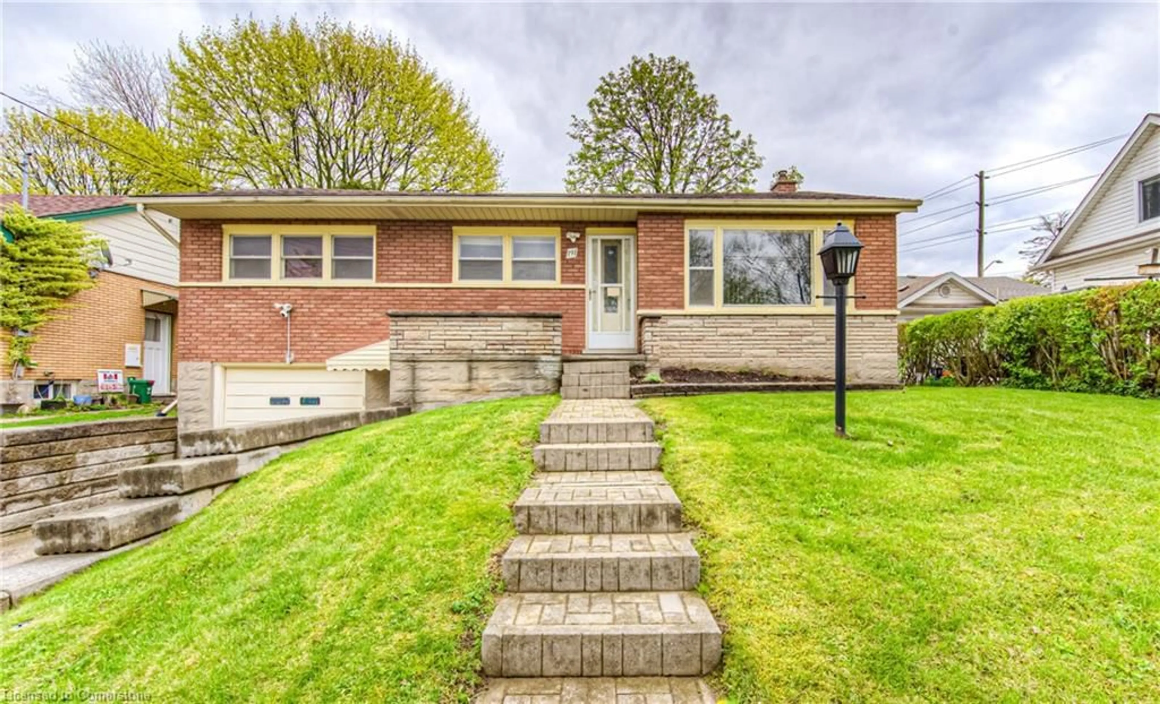 Home with brick exterior material, street for 191 Allen St, Waterloo Ontario N2J 1J9