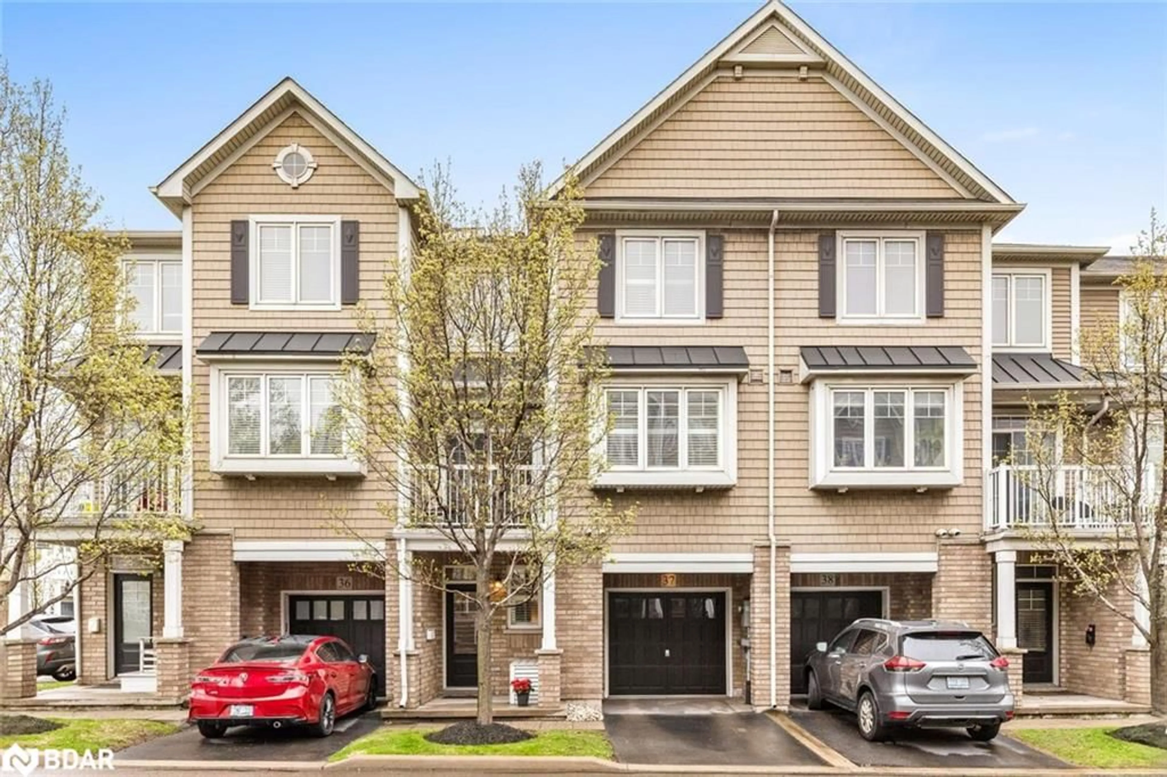 Unknown for 337 Beach Blvd #37, Hamilton Ontario L8H 6W4