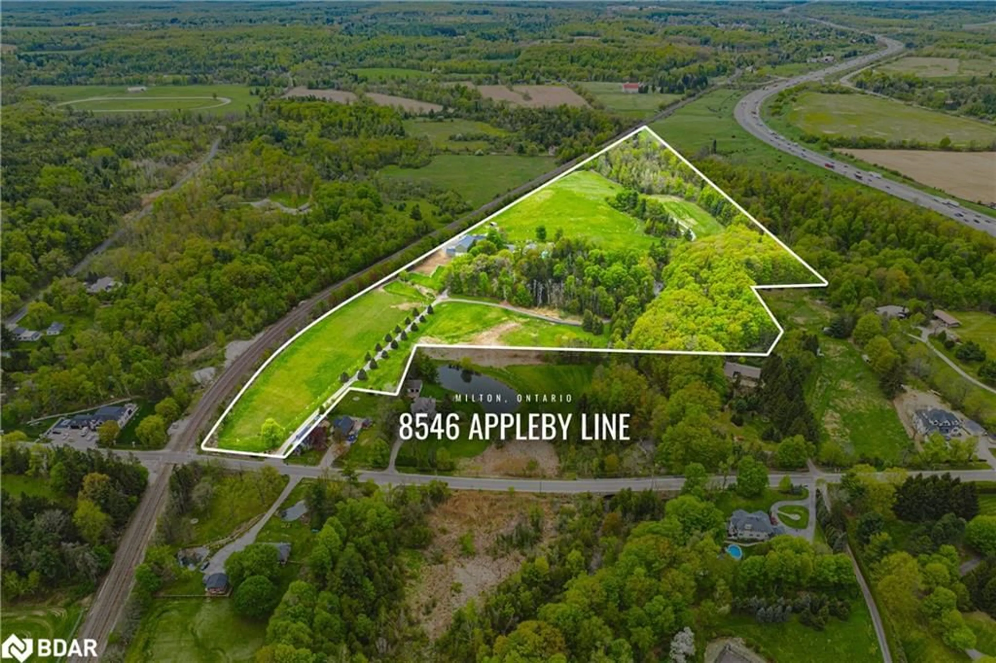 A pic from outside/outdoor area/front of a property/back of a property/a pic from drone, water/lake/river/ocean view for 8546 Appleby Line, Milton Ontario L0P 1B0